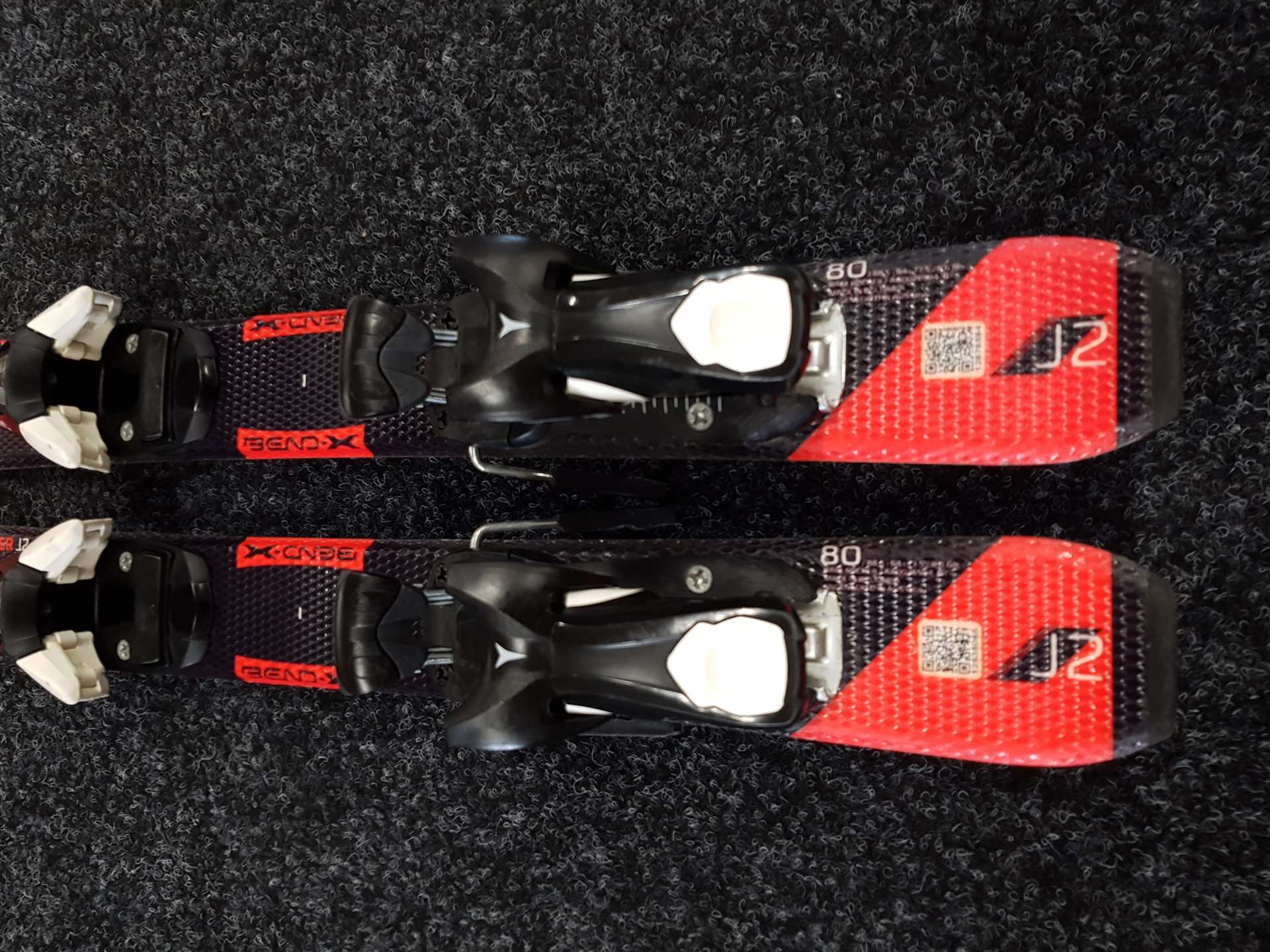 Gebrauchte Kinderski ATOMIC Redster J2 + Atomic C5 Bindungen