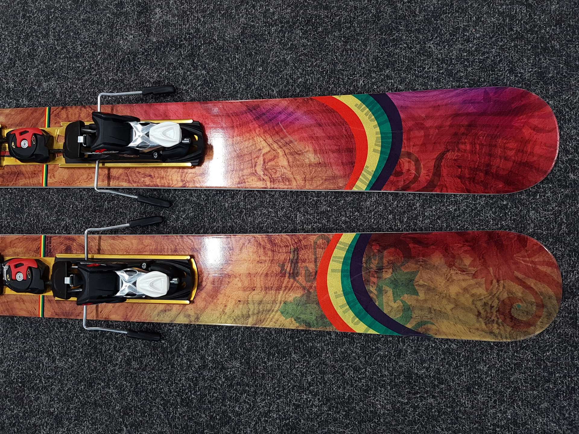 Gebrauchte Freeride-Ski NORDICA Jah Love