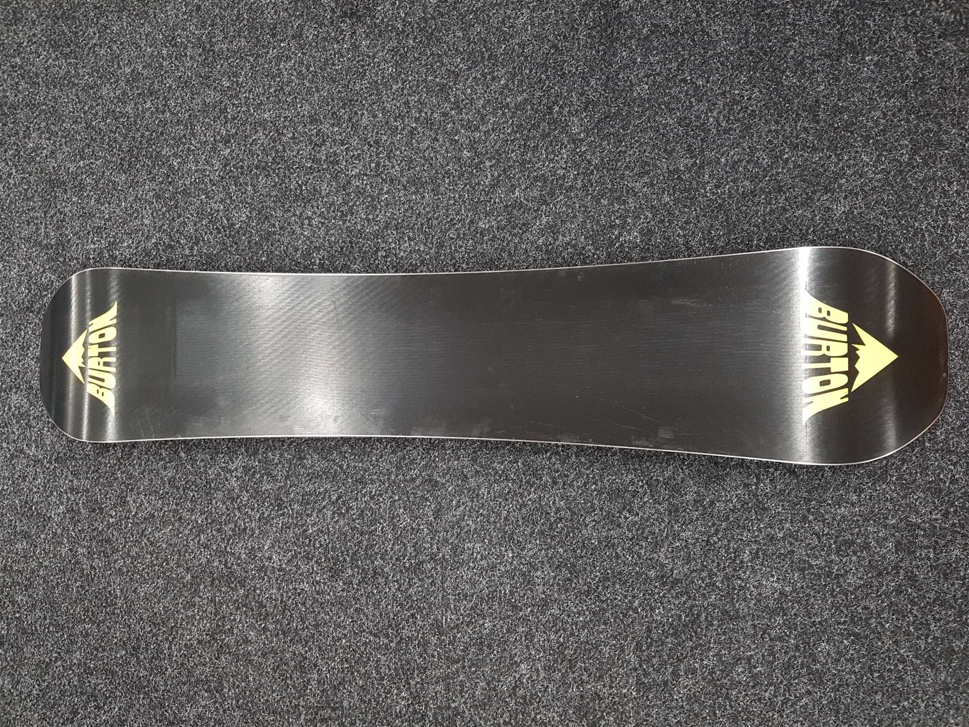Snowboard usato BURTON Radius 145