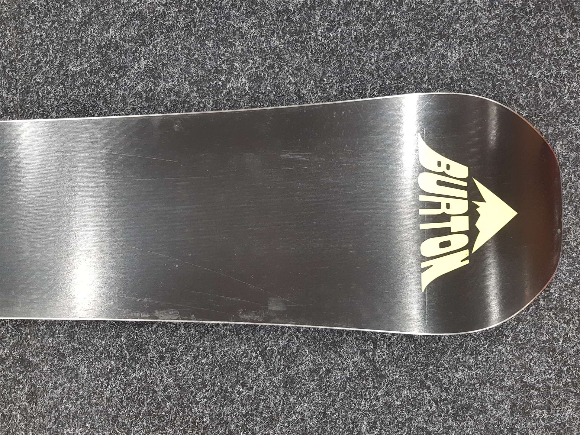 Snowboard usato BURTON Radius 145