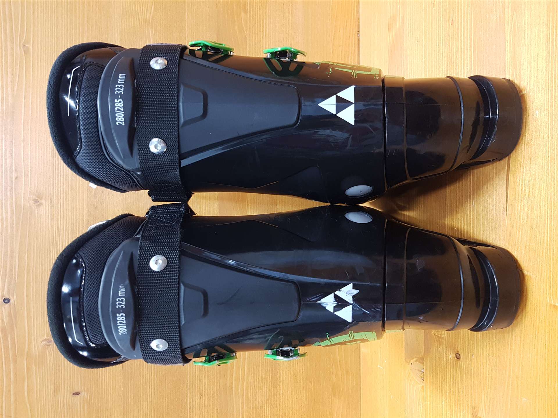 Clăpari de schi FISCHER Viron V9 XTR second-hand