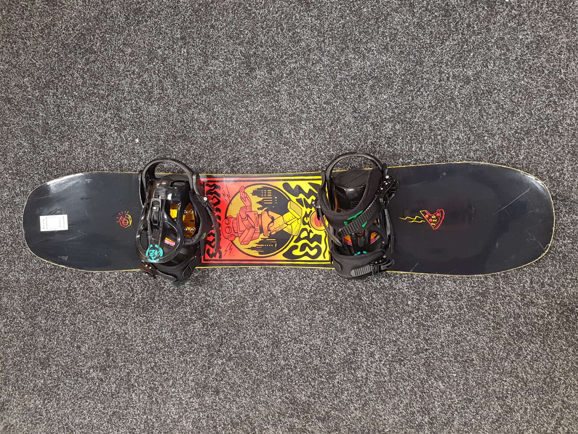Použitý snowboard Salomon Grail + vázání K2 velikost XS