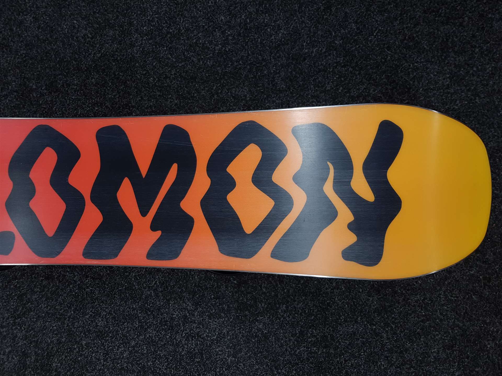 Použitý snowboard Salomon Grail + vázání K2 velikost XS