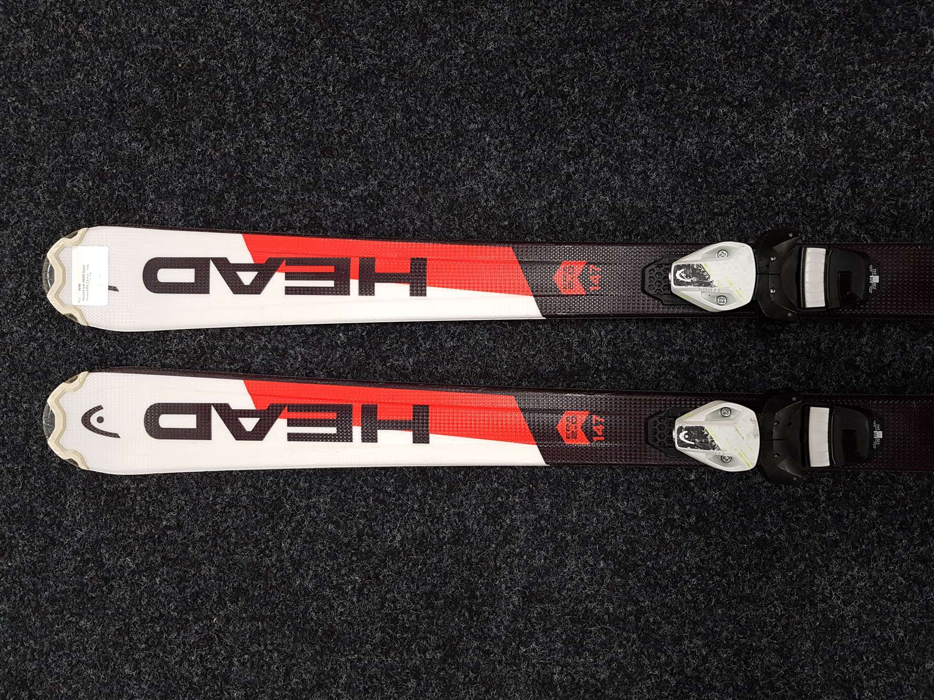 Použité lyže HEAD Super Shape ERA 2.0 + viazanie Head SLR 7.5