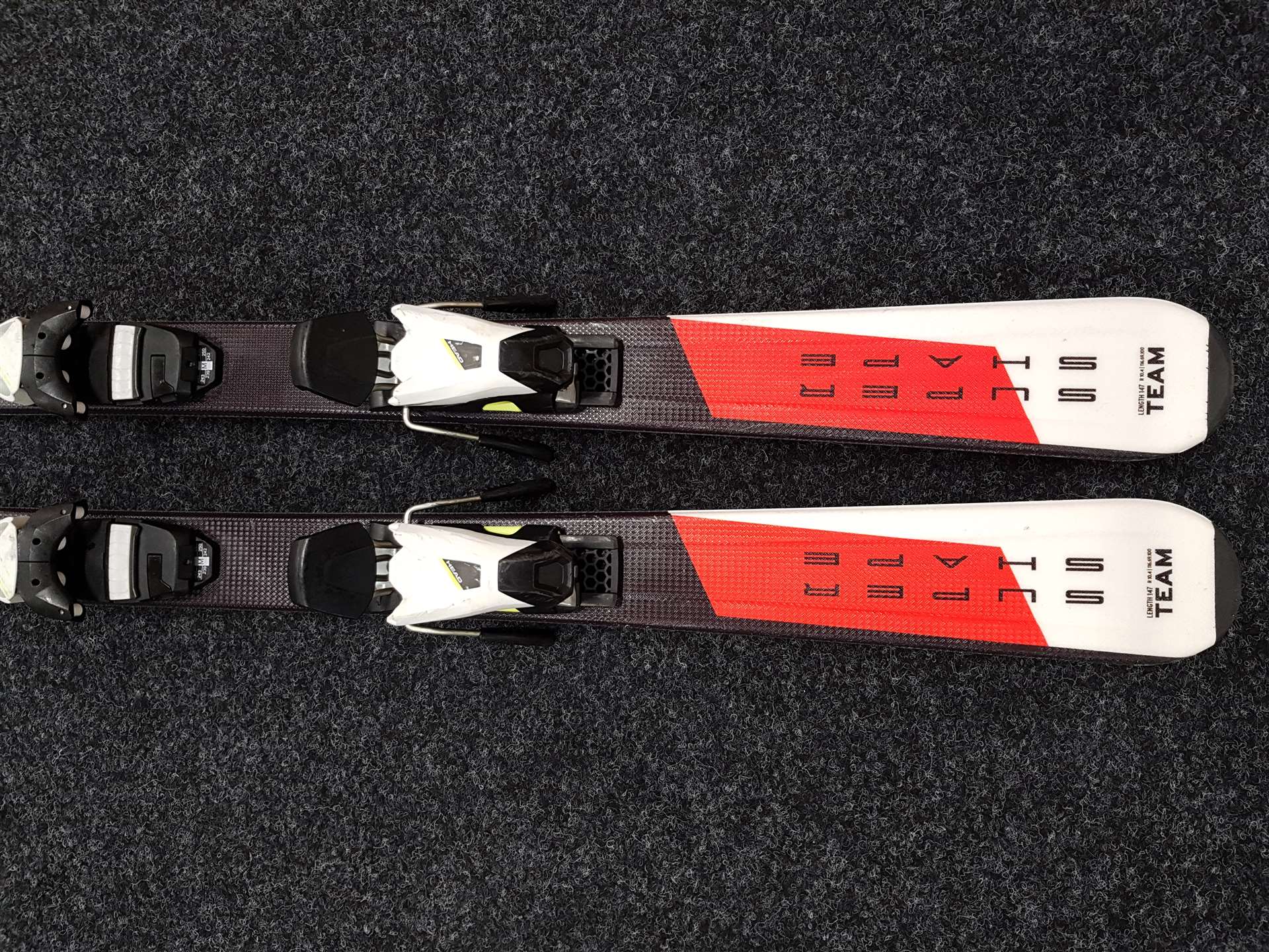 Použité lyže HEAD Super Shape ERA 2.0 + viazanie Head SLR 7.5