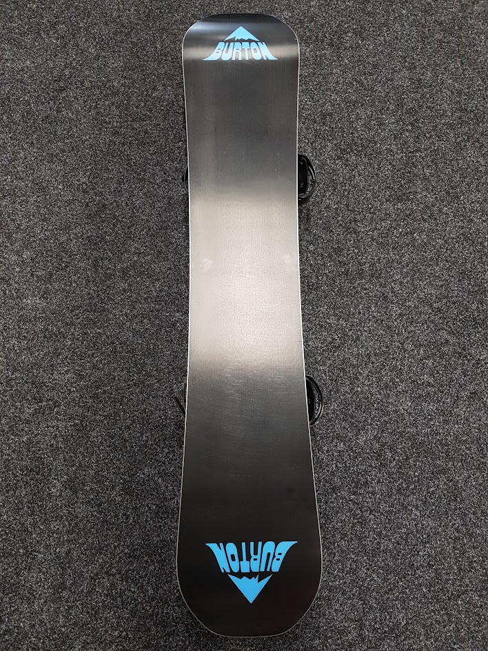 Gebrauchtes Burton Radius Snowboard + Burton Bindungen Größe L
