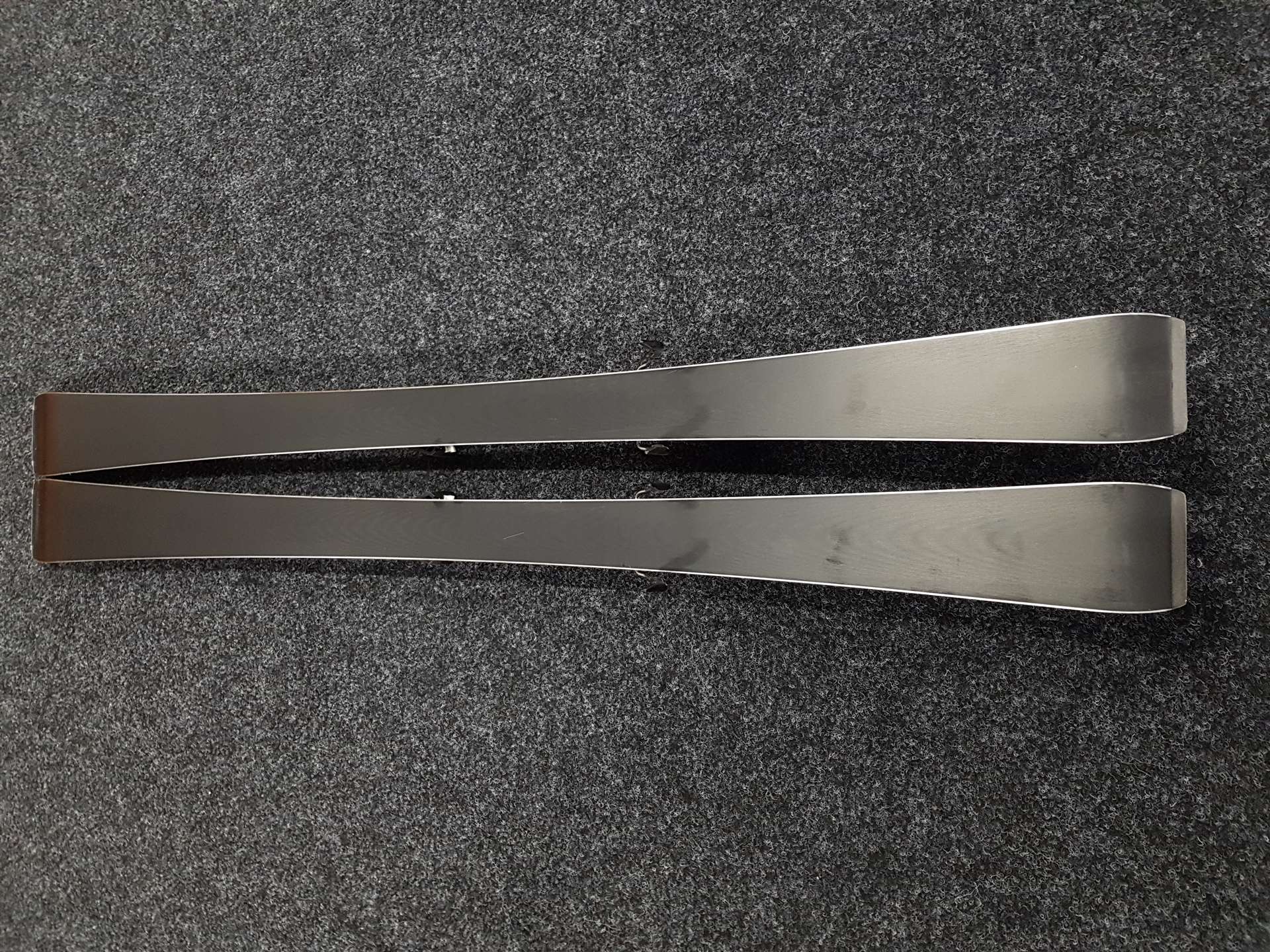 Gebrauchte ATOMIC Performer XT Skier + Atomic 10.0 Bindungen