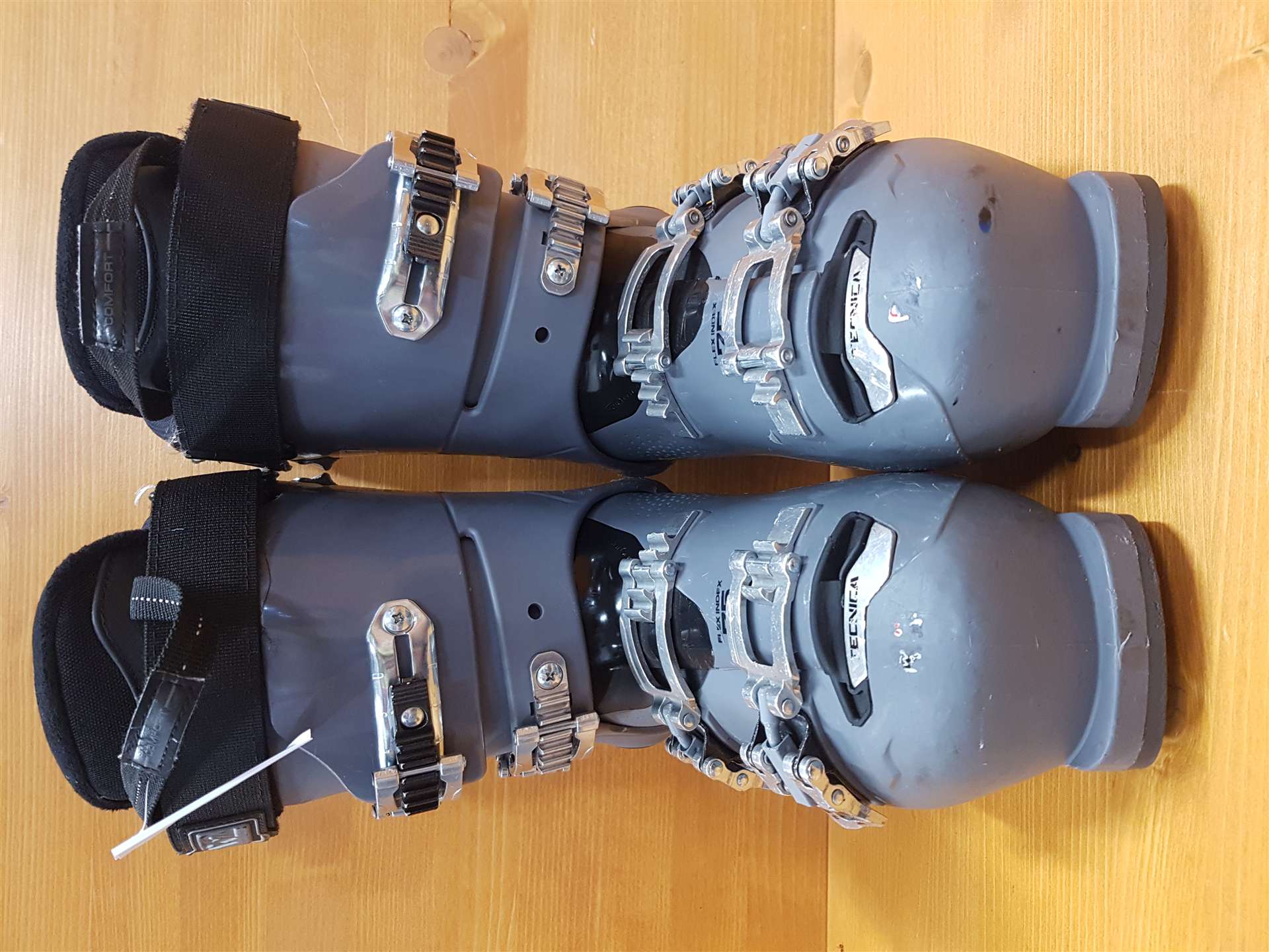 Použité lyžiarky TECNICA Mach Sport HV W RT 75