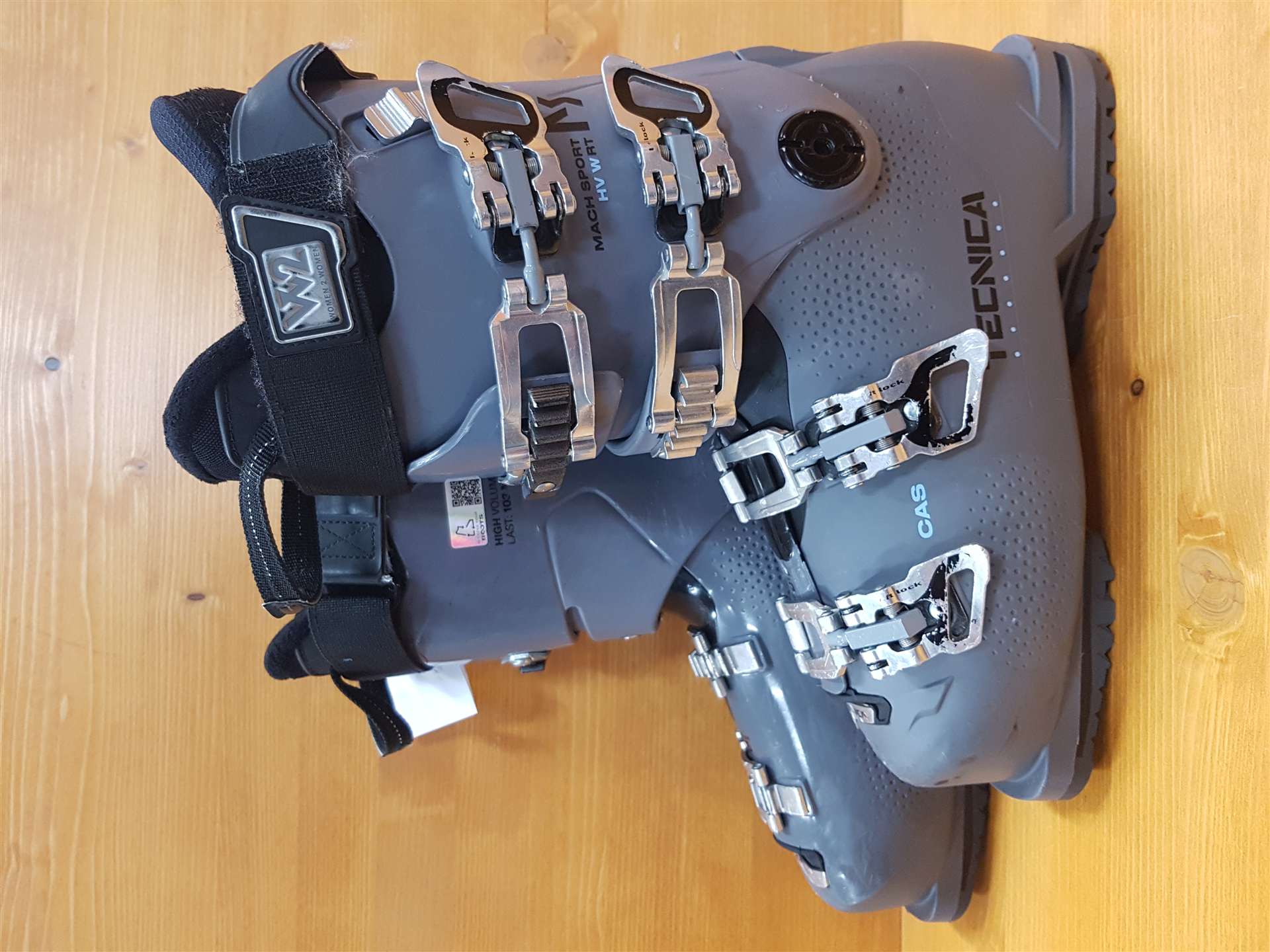 Použité lyžiarky TECNICA Mach Sport HV W RT 75