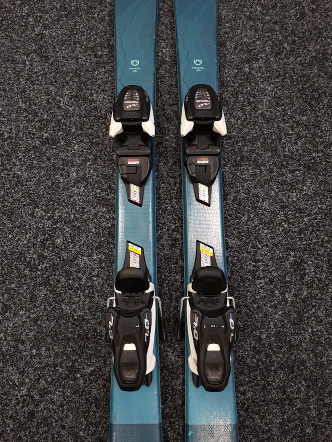 Sci BLIZZARD Pearl JR usati + attacchi Marker7