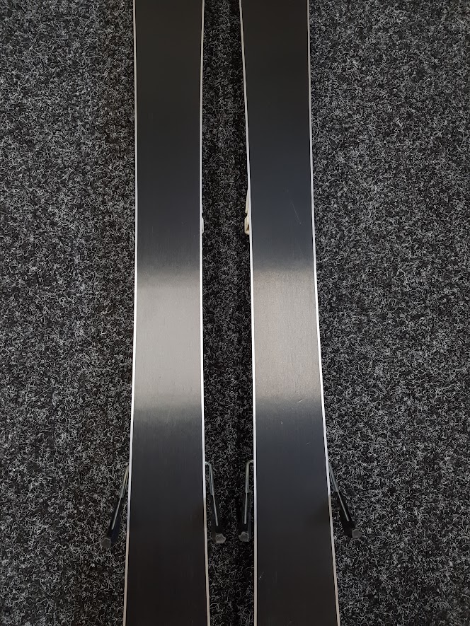 Sci BLIZZARD Pearl JR usati + attacchi Marker7