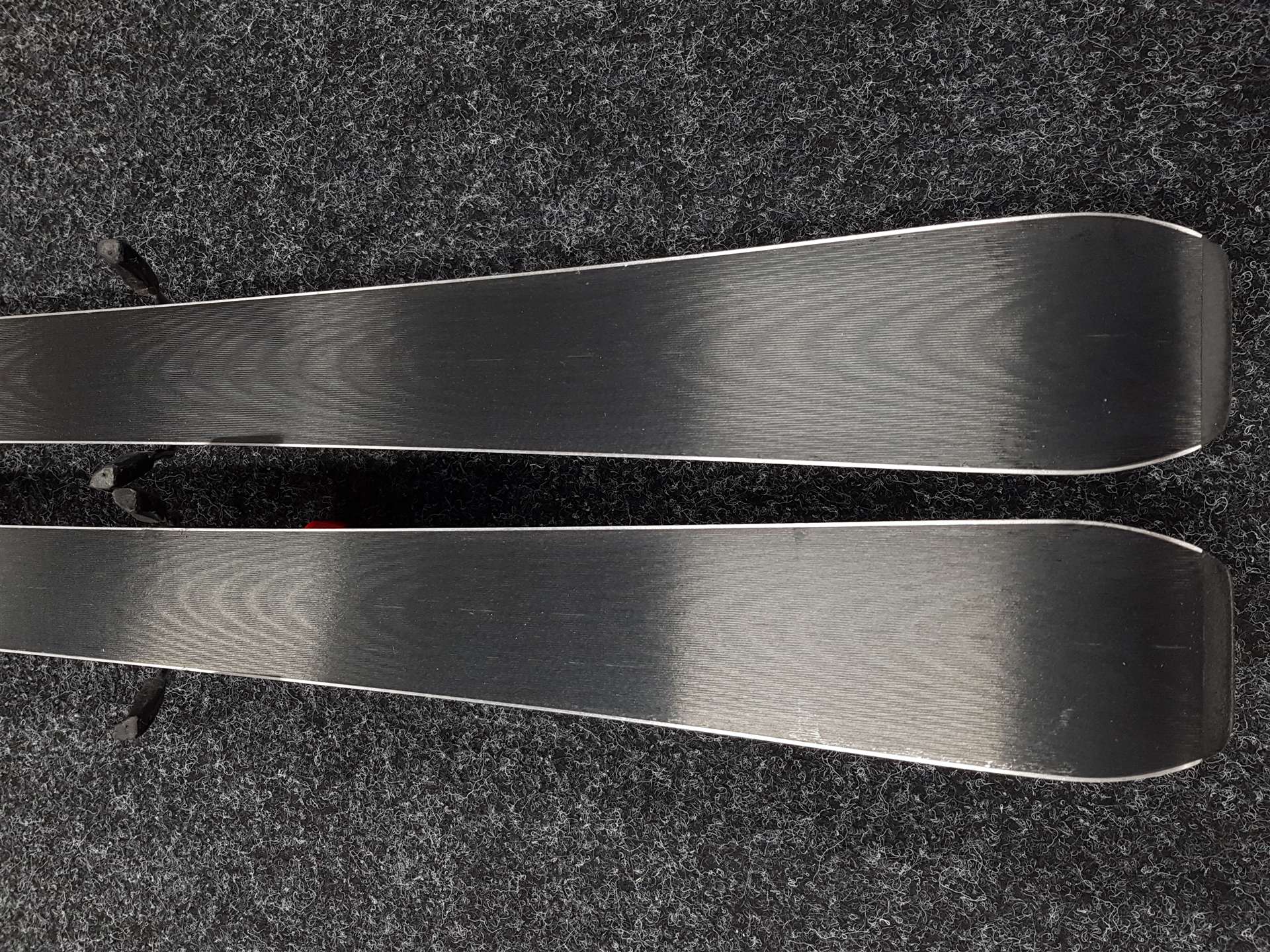 Sci ATOMIC Redster J2 usati + attacchi Atomic L7