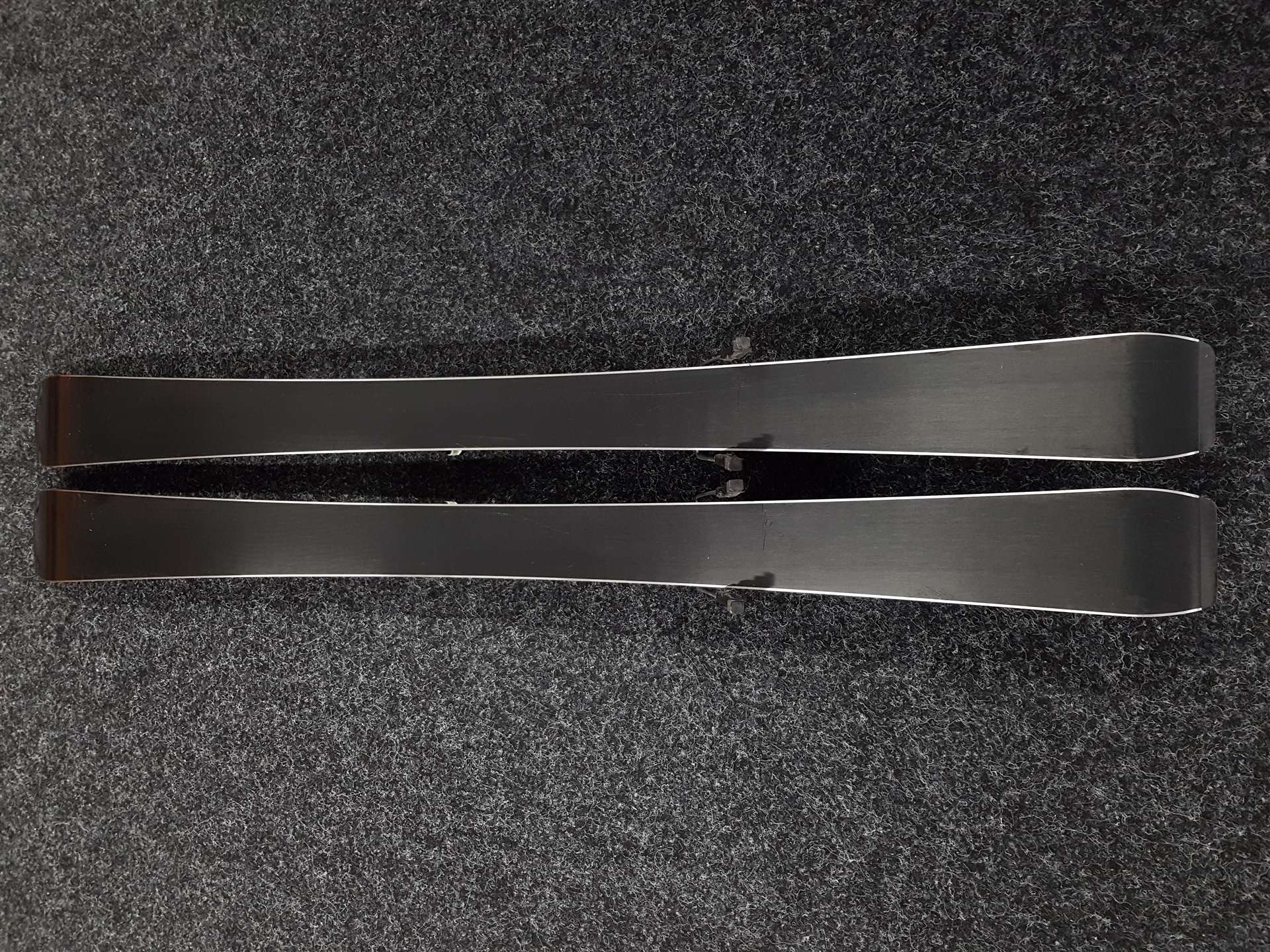 Gebrauchte SALOMON Equipe Kinderski + Salomon 4.5 Bindungen