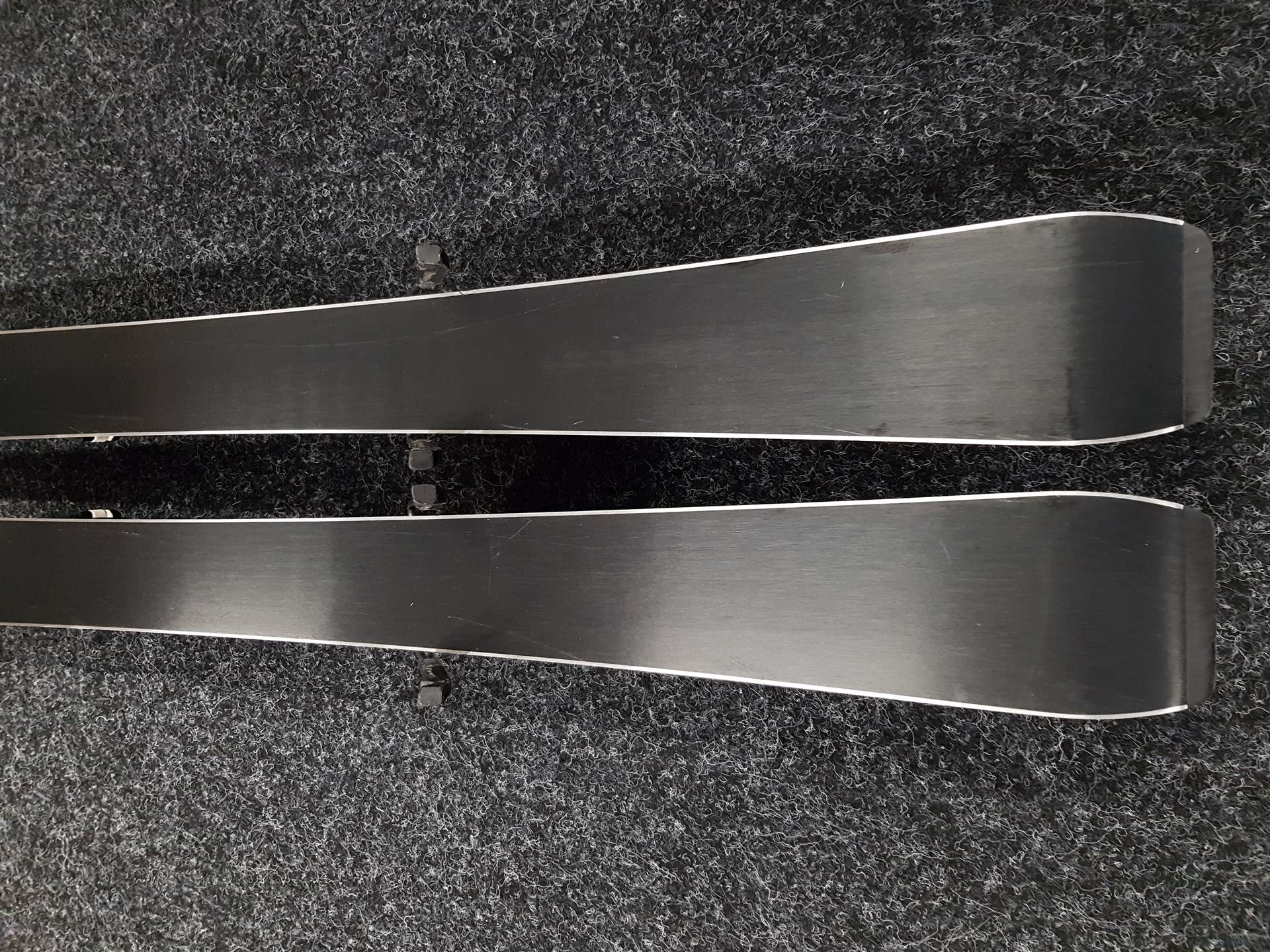 Gebrauchte SALOMON Equipe Kinderski + Salomon 4.5 Bindungen