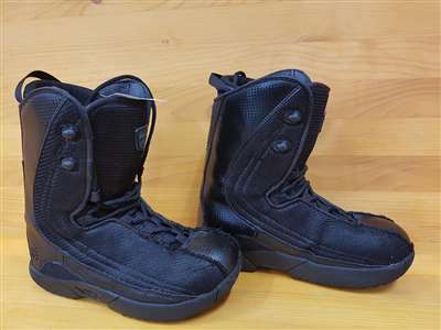 Bazárové snowboardové boty černé 