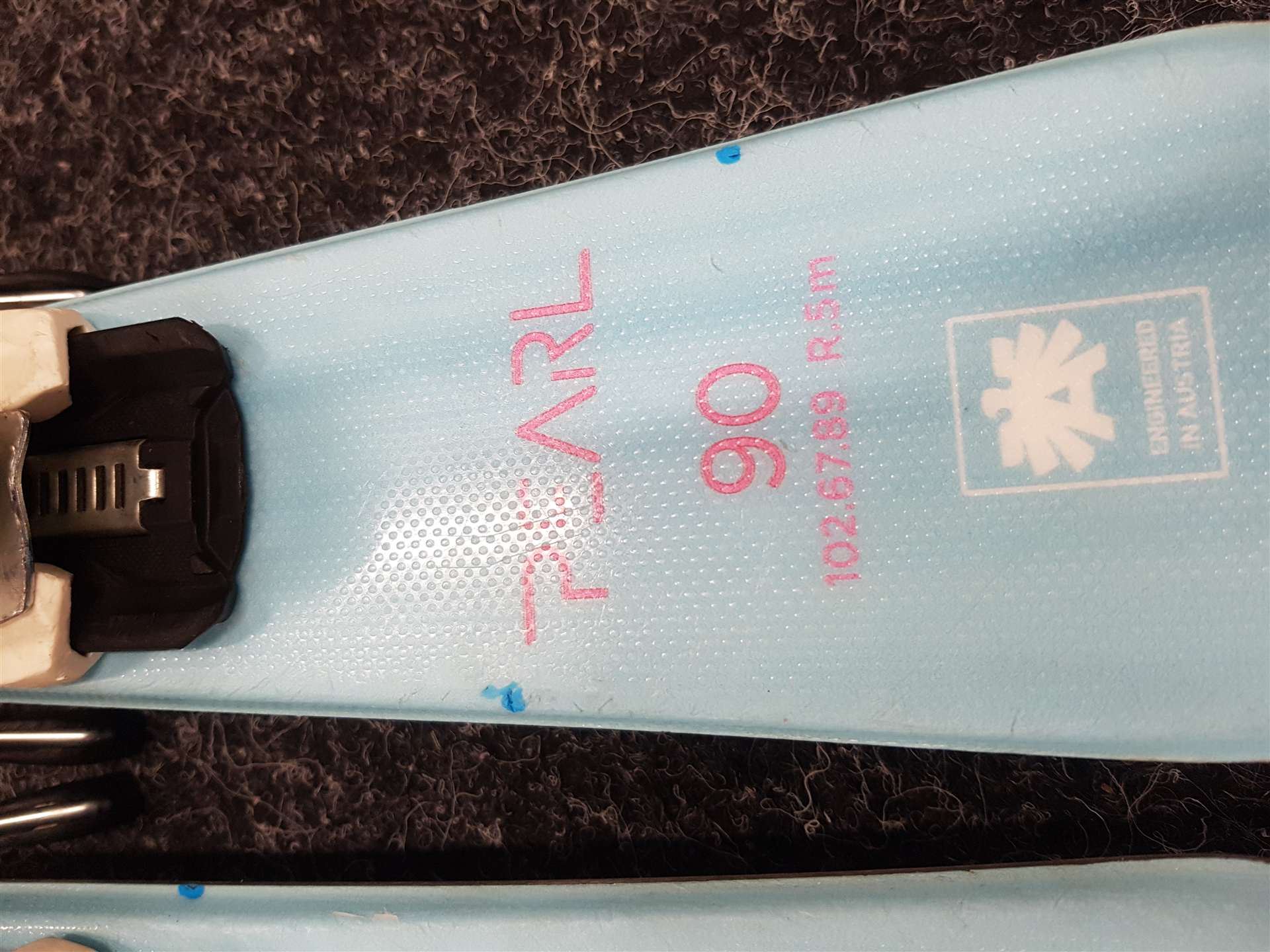 Skis enfant d'occasion BLIZZARD Pearl JR + fixations Marker 4.5