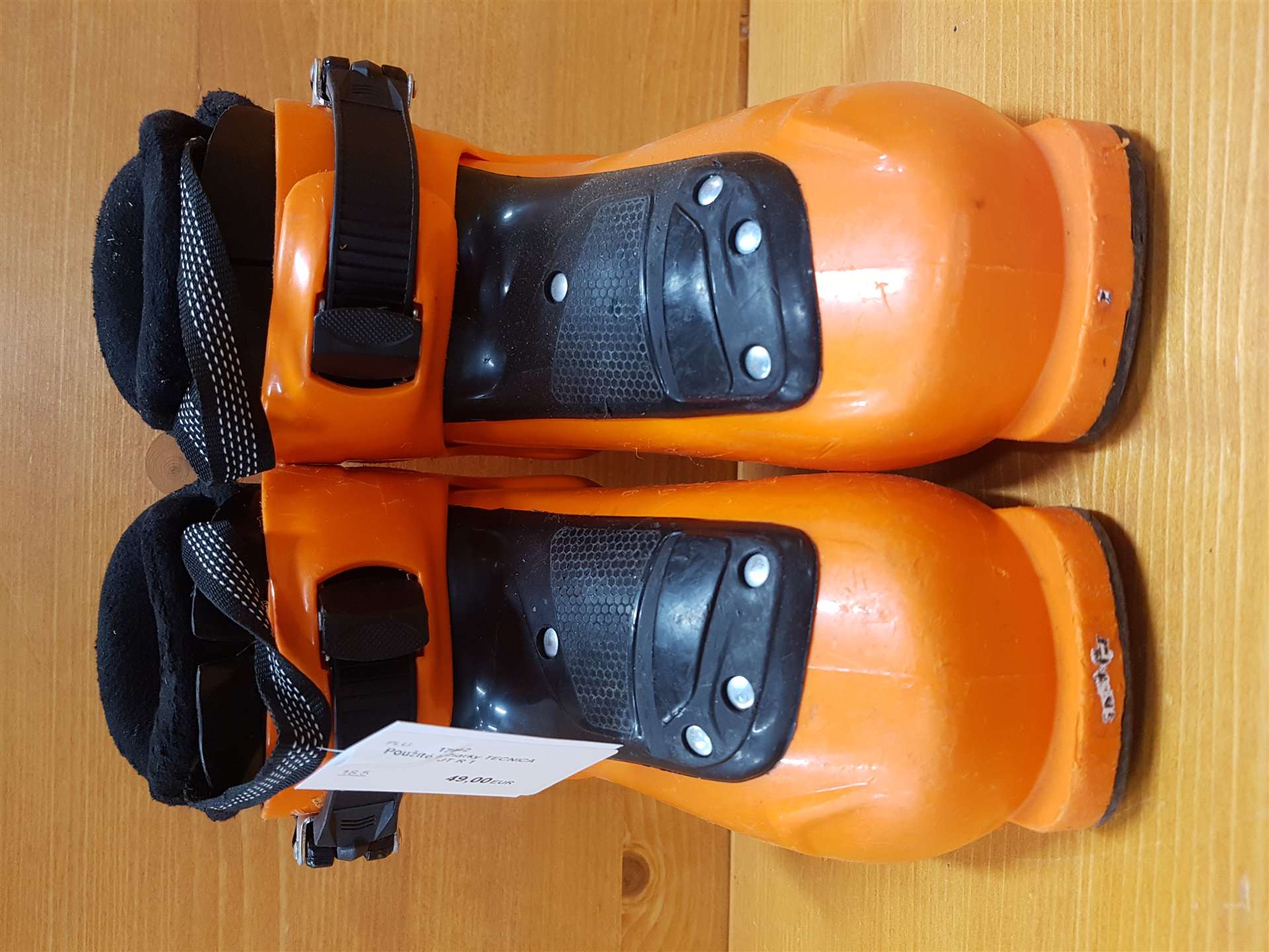 Použité lyžiarky TECNICA JT R 1