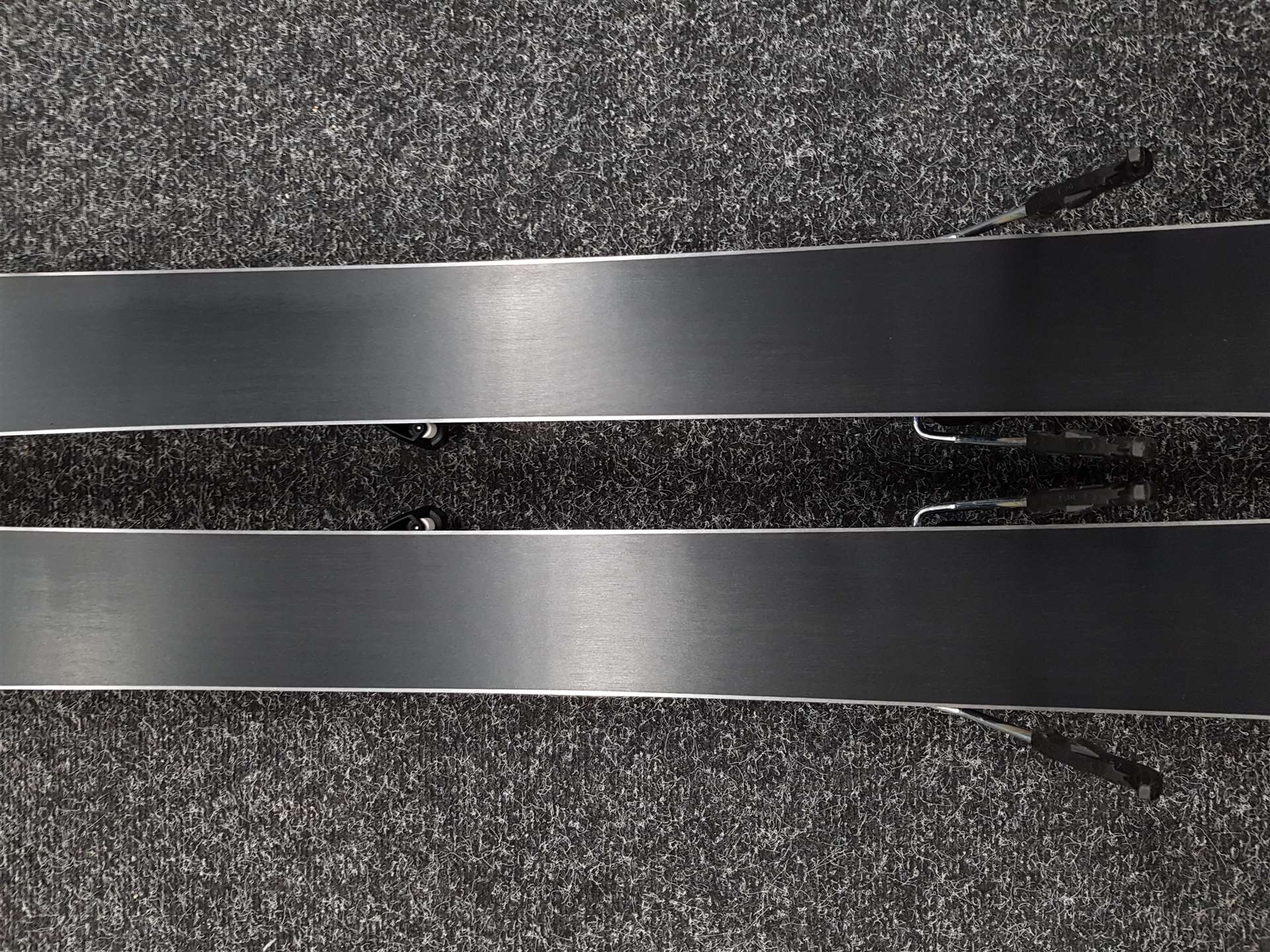 Gebrauchte ATOMIC Cloud C9 Ski