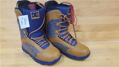 Chaussures de snowboard DC Karma d'occasion
