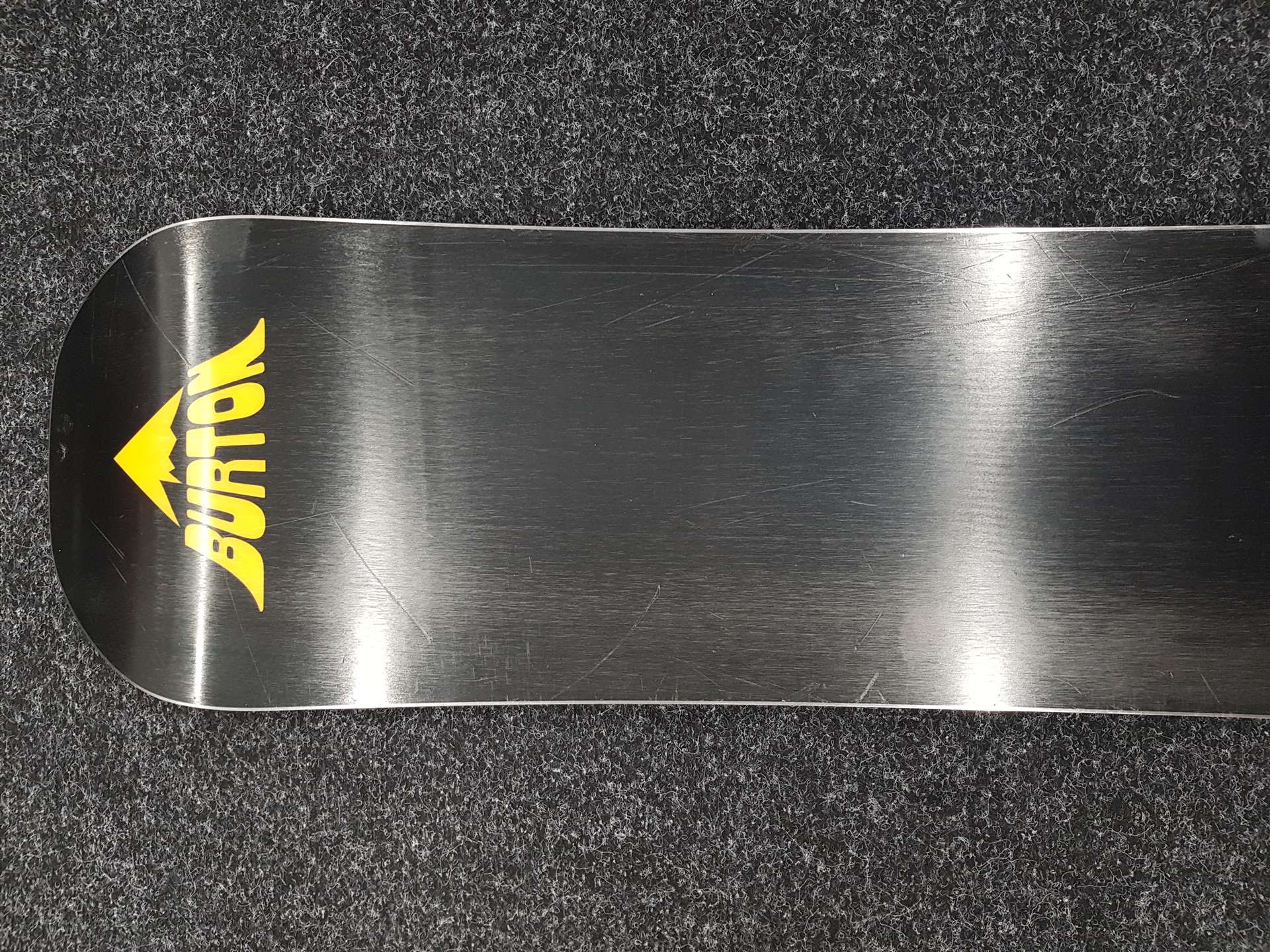 Použitý snowboard BURTON Radius 165 W
