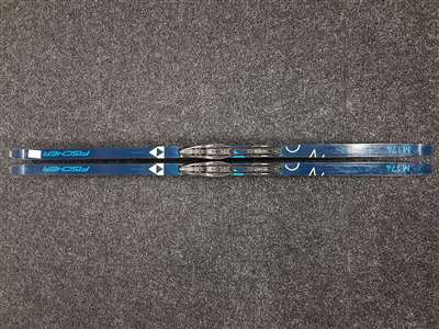 Skis de fond FISCHER Efficient Forward d'occasion + fixations Fischer Control NNN