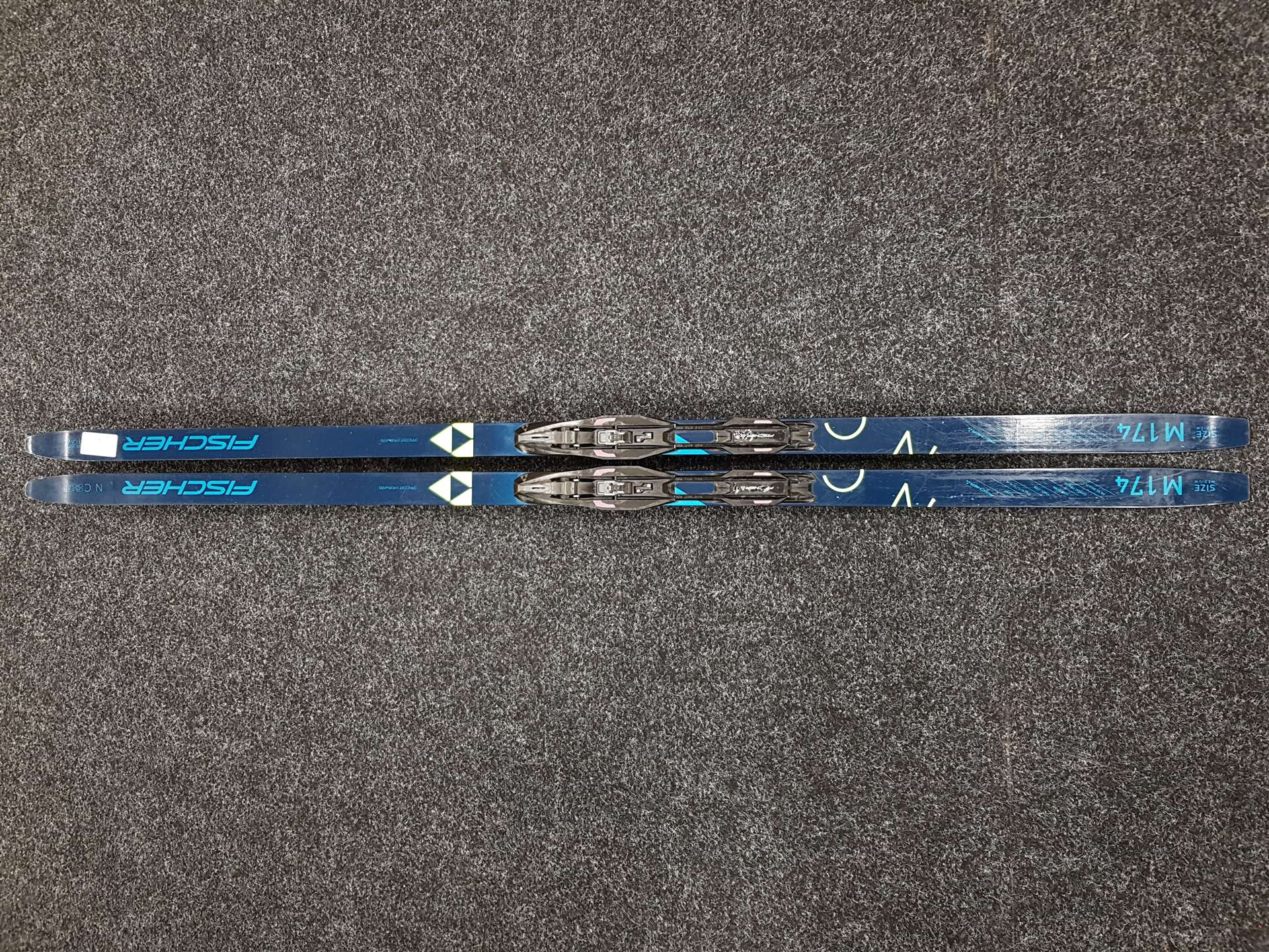 Skis de fond FISCHER Efficient Forward d'occasion + fixations Fischer Control NNN