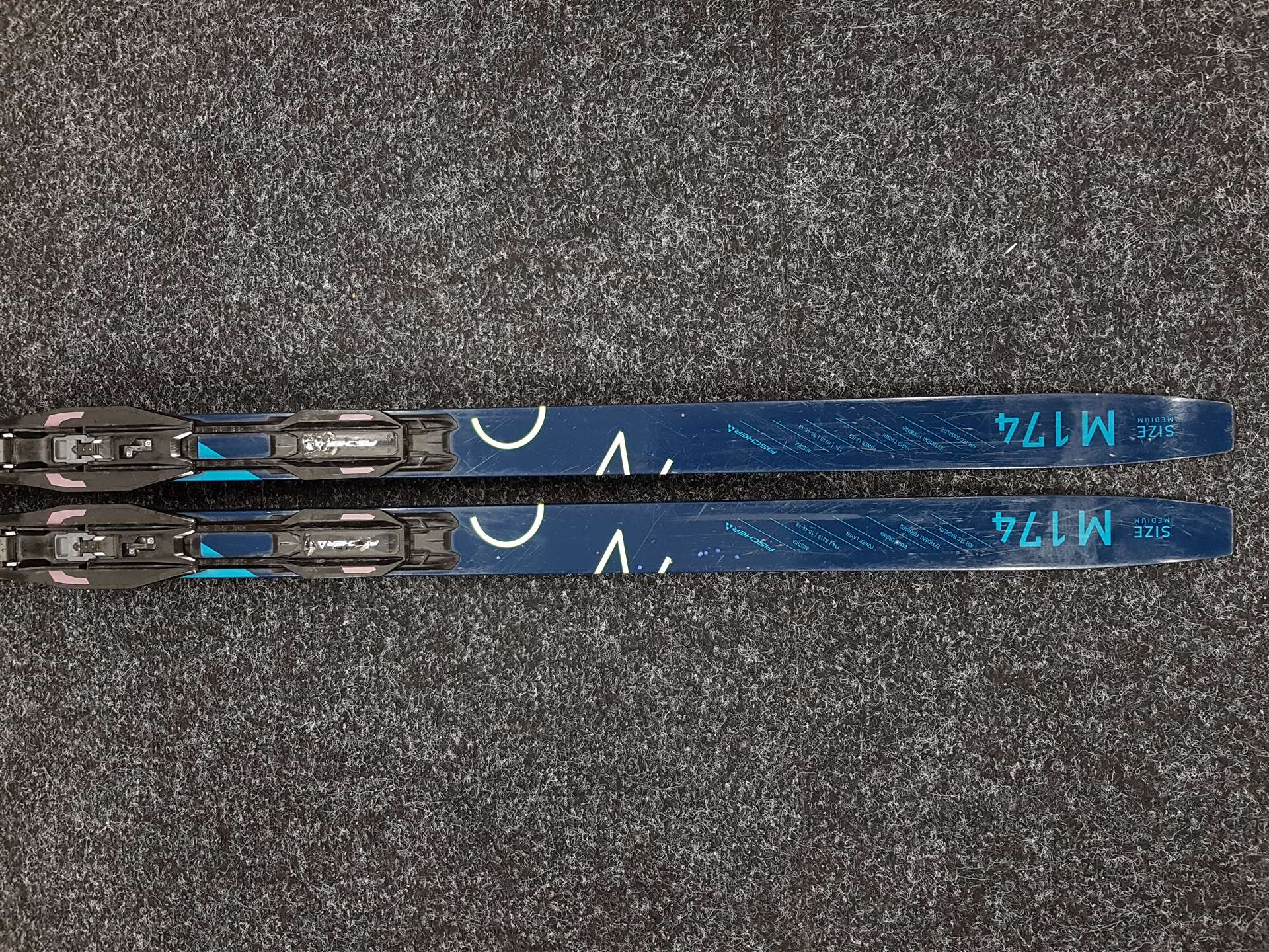 Skis de fond FISCHER Efficient Forward d'occasion + fixations Fischer Control NNN
