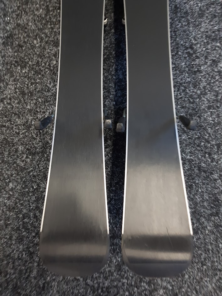 Gebrauchte Elan Explorer Ski