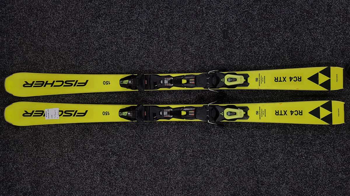 Bazárové lyže FISCHER RC4 XTR