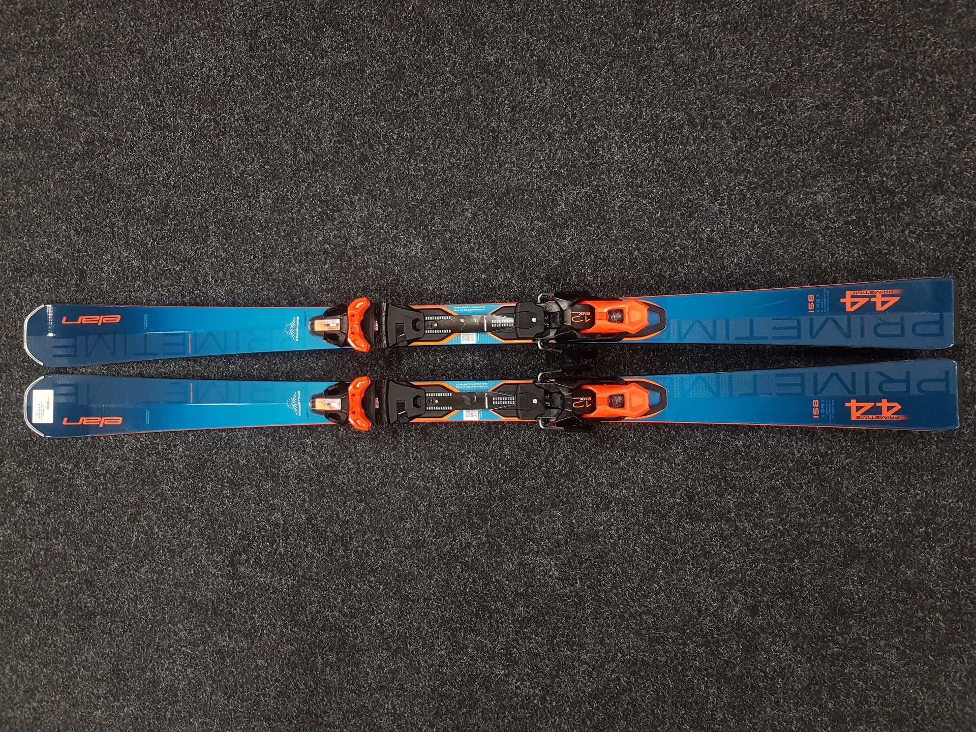 Esquís usados ELAN Primetime 44 + fijaciones Elan EMX 12