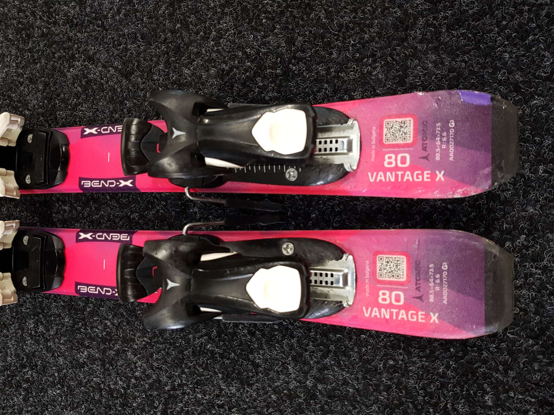 Použité dětské lyže ATOMIC Vantage X + vázání Atomic C5