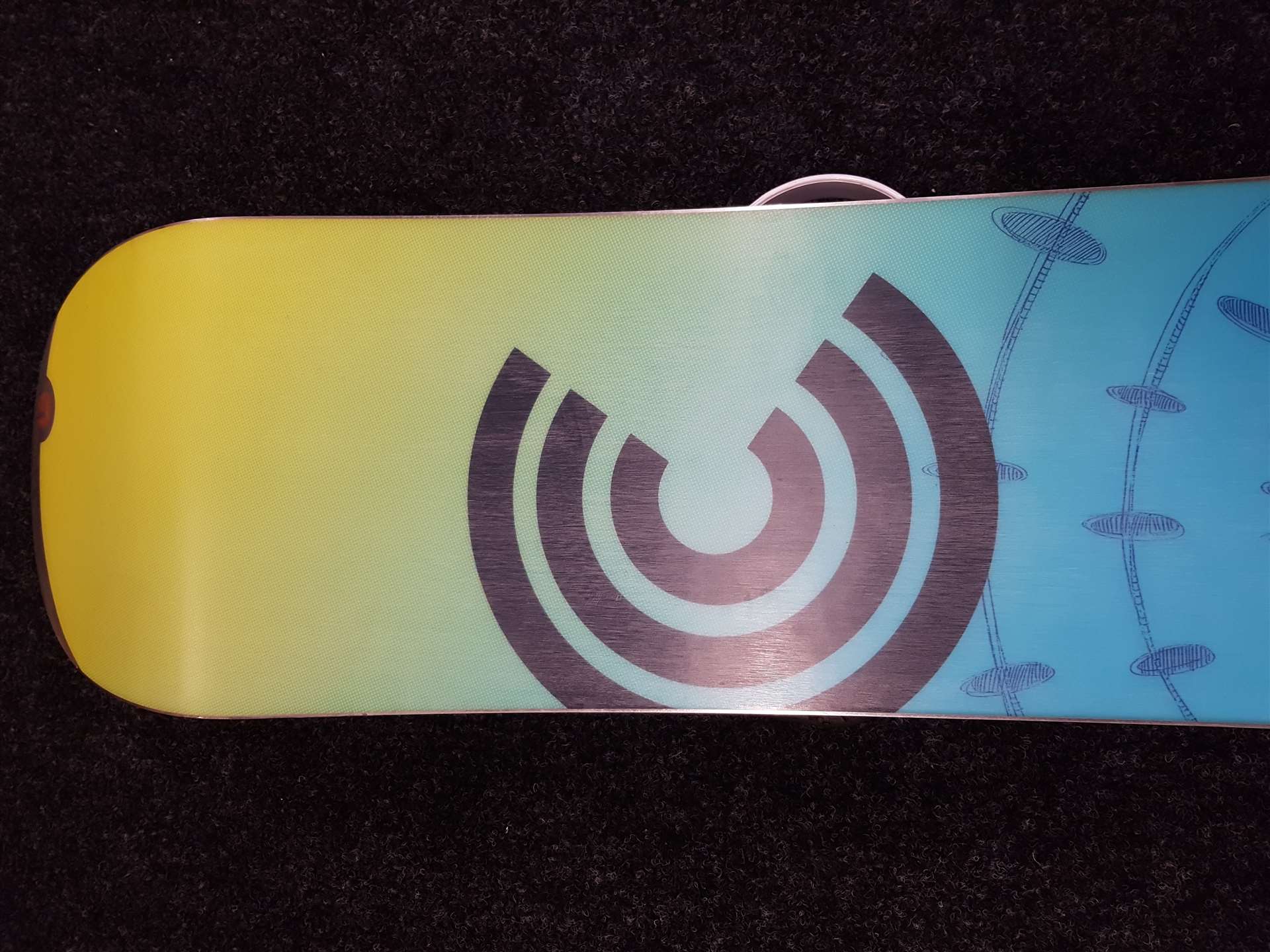 Snowboard Burton Custom 51 folosit + legături Burton Mission mărimea M