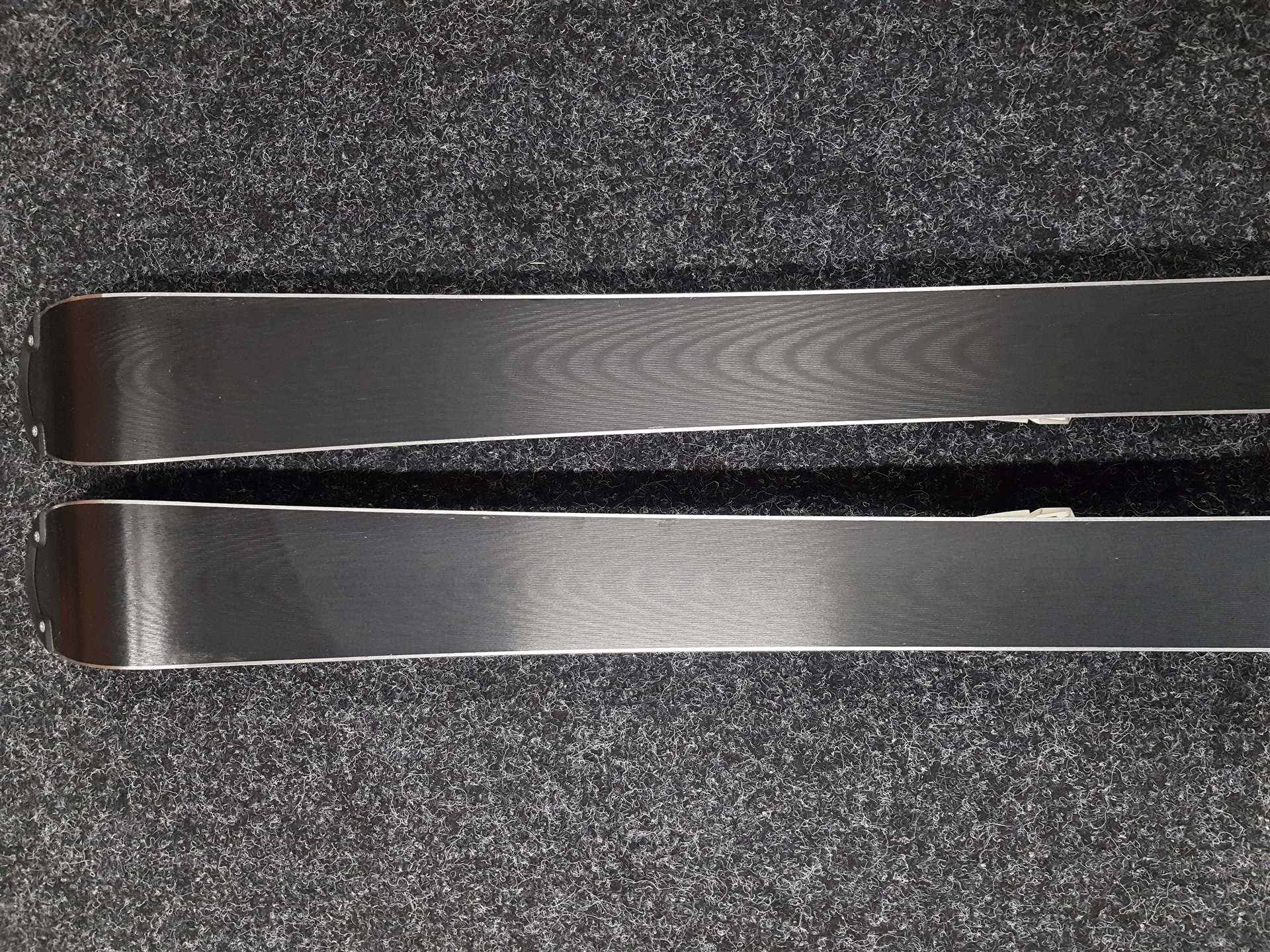 Skis BLIZZARD Pearl JR d'occasion + fixations Marker 7.0