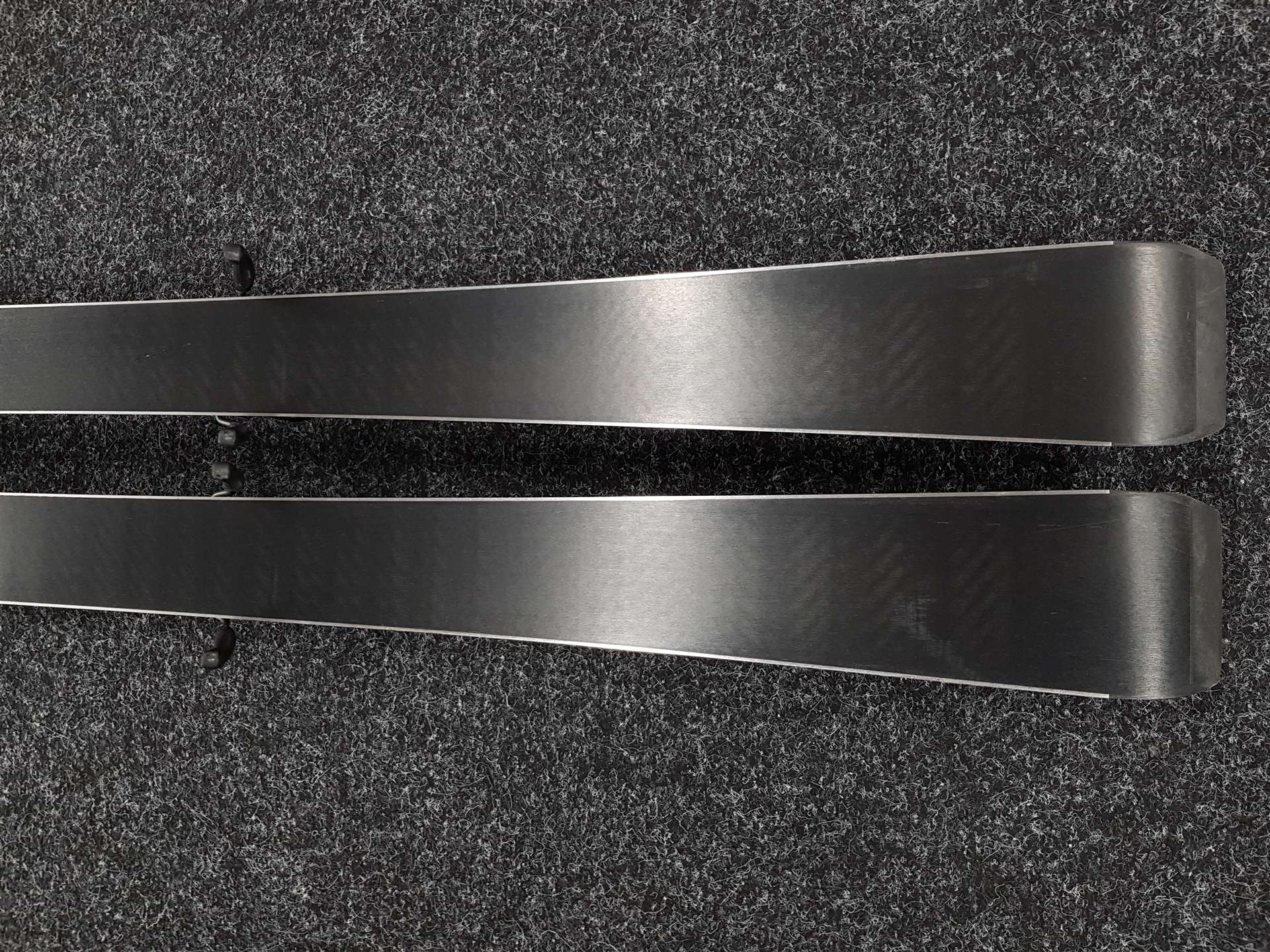 Gebrauchte Ski ELAN Element 74 RS + Elan EL9 Bindungen