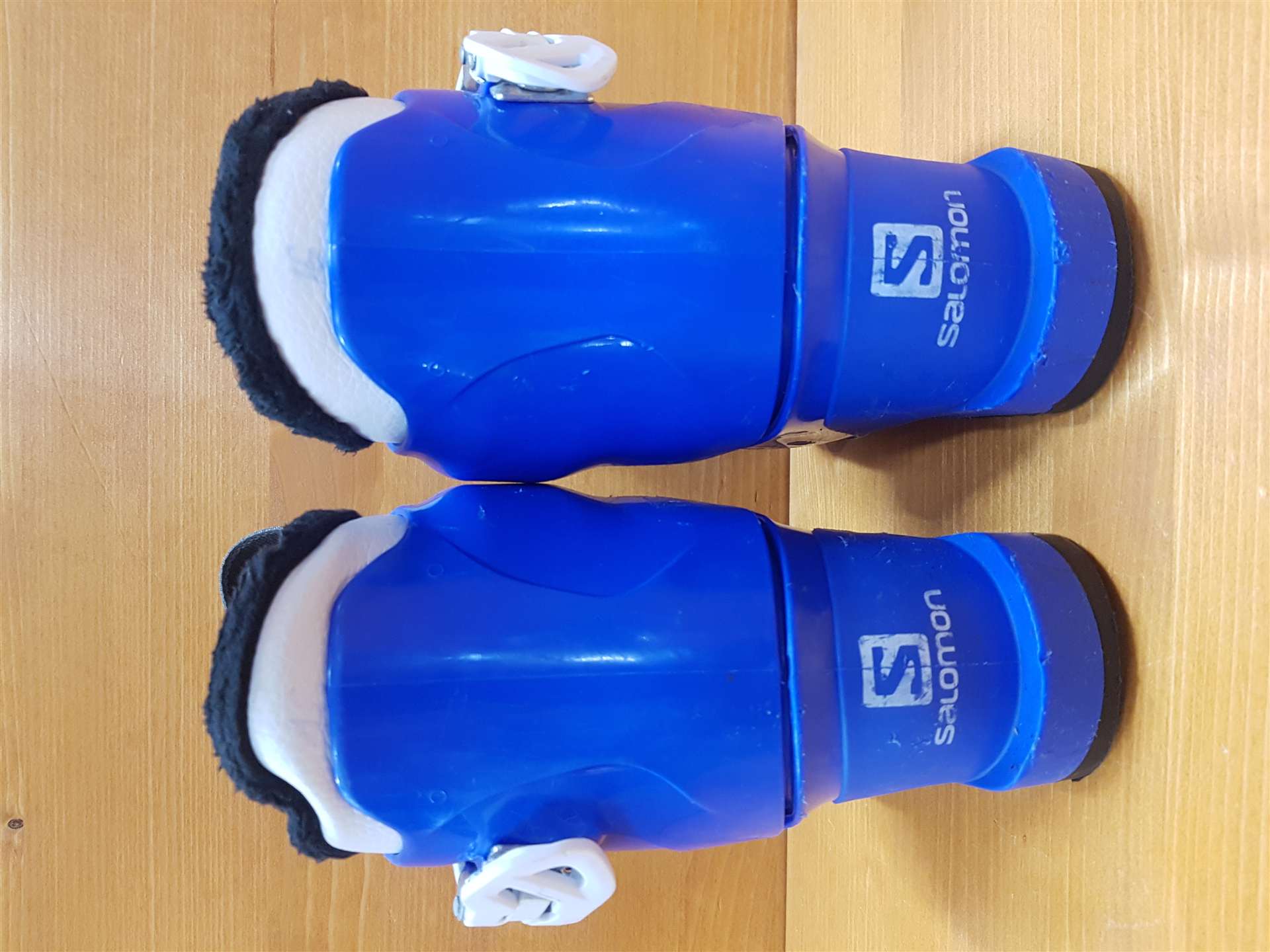 Použité lyžařky SALOMON T1