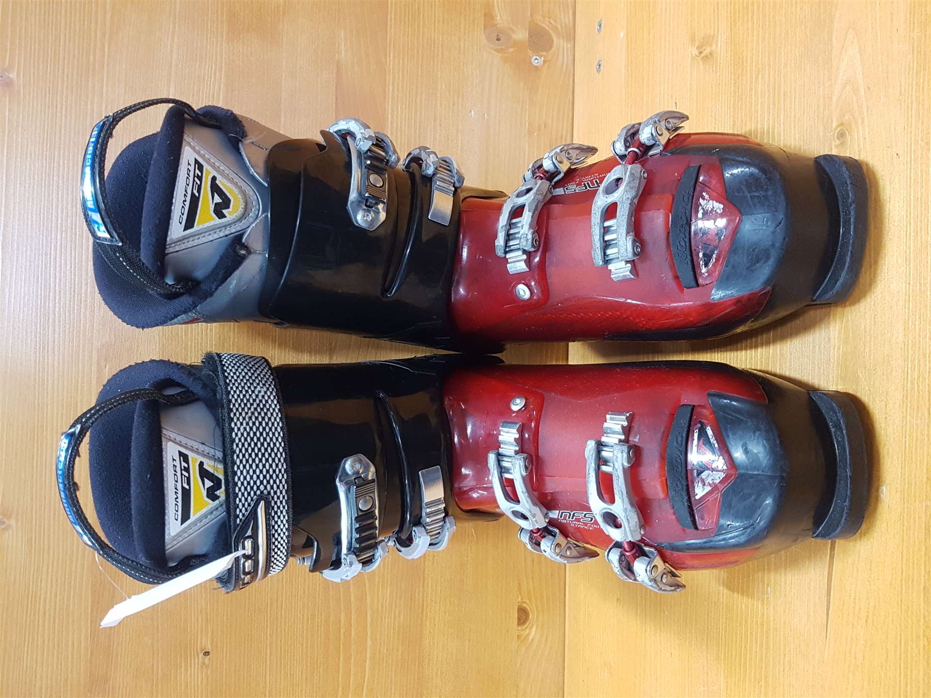 Clăpari schi second-hand NORDICA Sportmachine 90