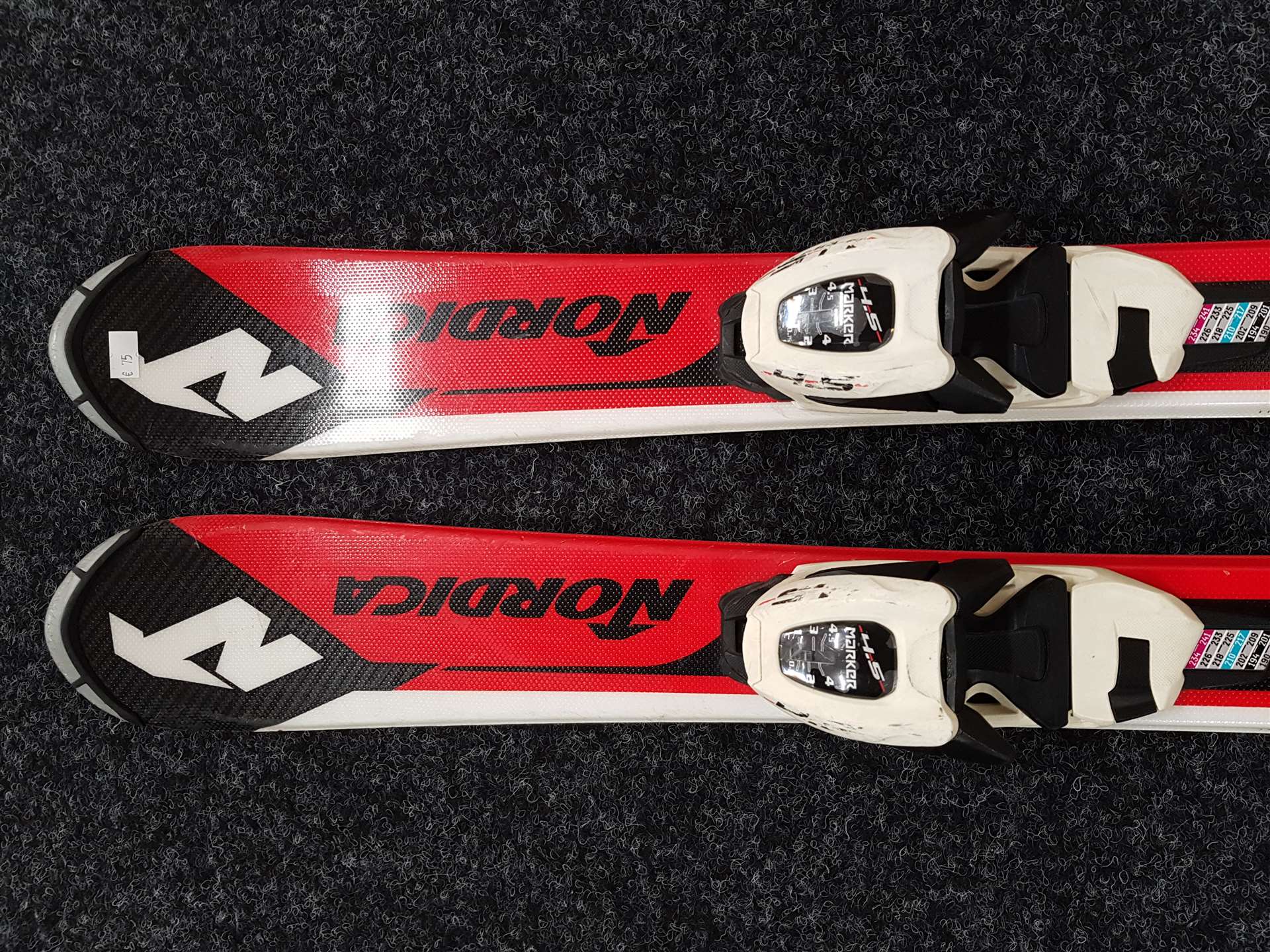 Použité lyže NORDICA Team J + vázání Marker 4,5