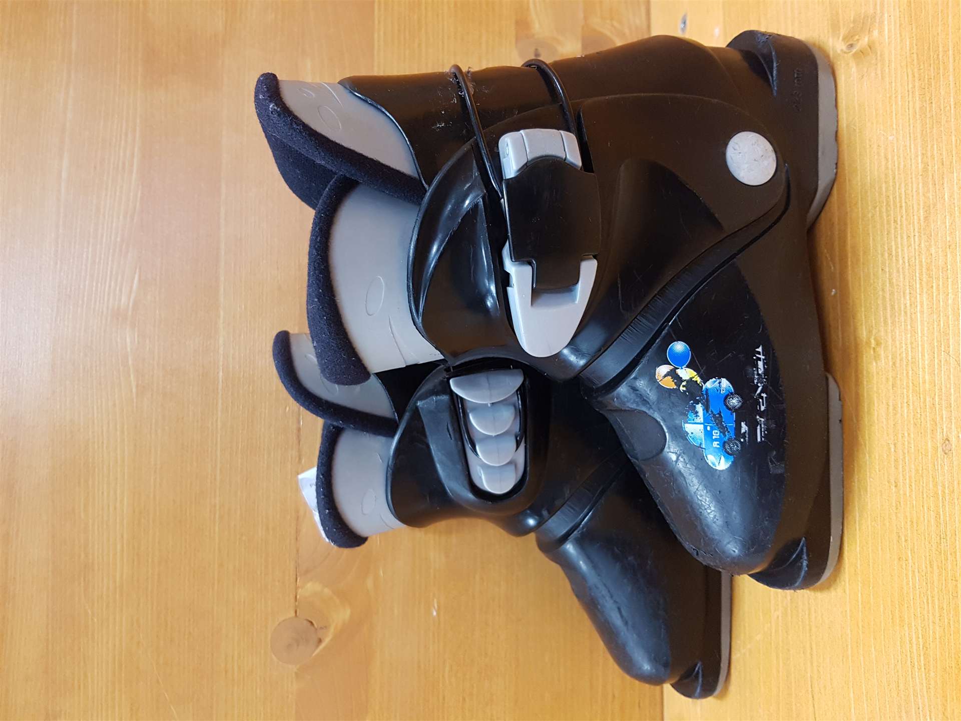 Chaussures de ski d'occasion ROCES R18