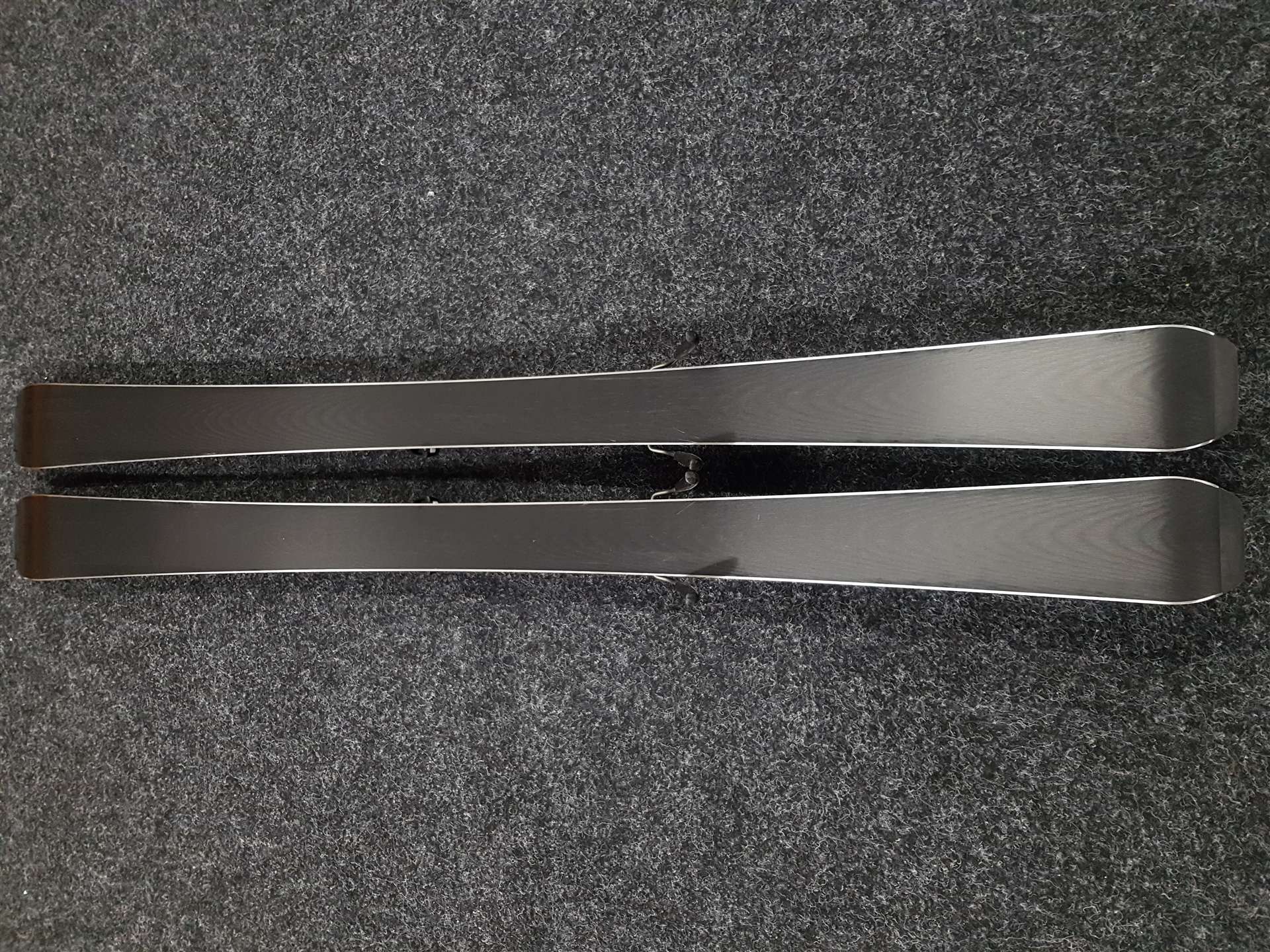 Używane narty SPORTEN Street + wiązania Tyrolia 7.5