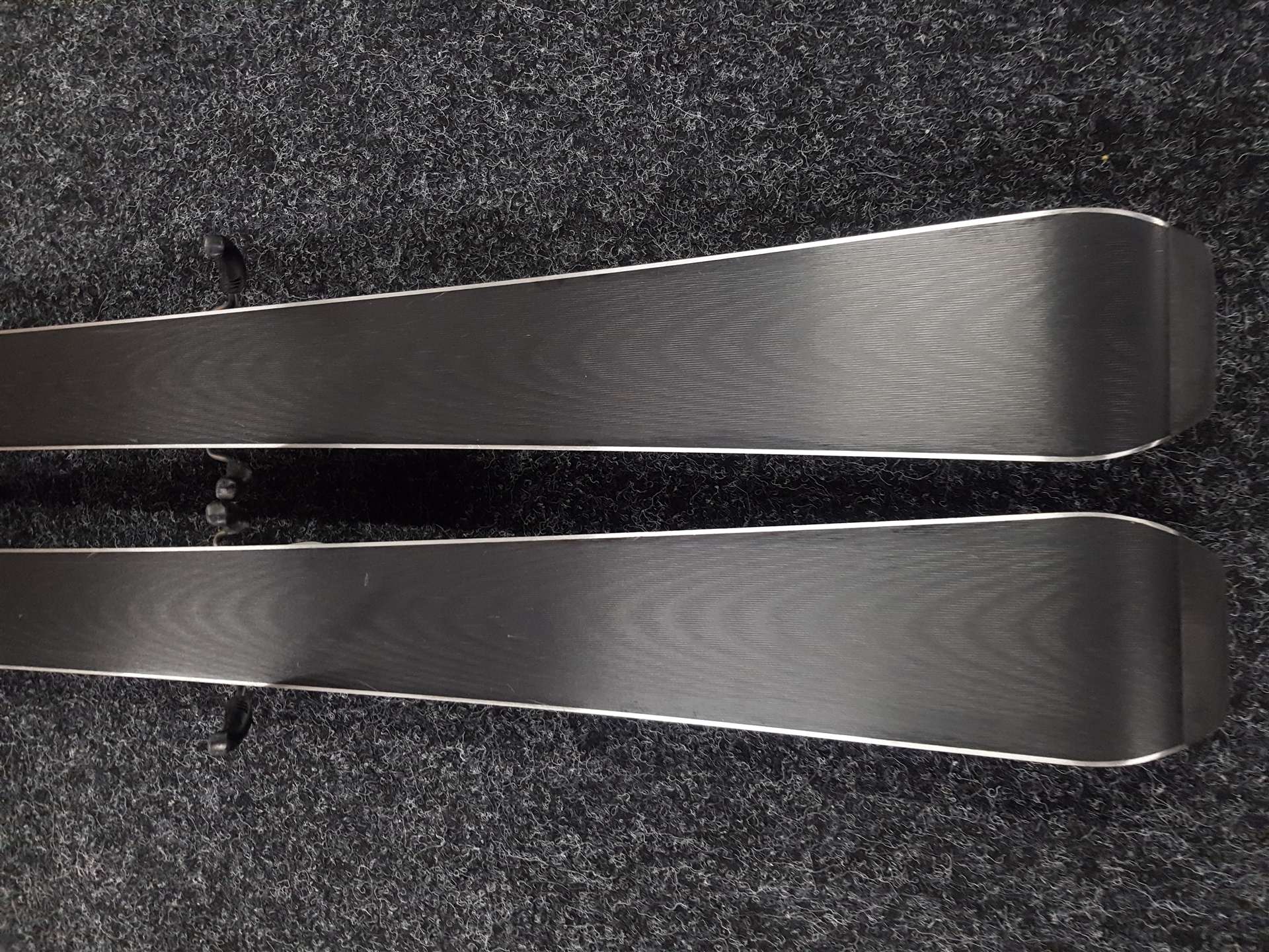 Używane narty SPORTEN Street + wiązania Tyrolia 7.5