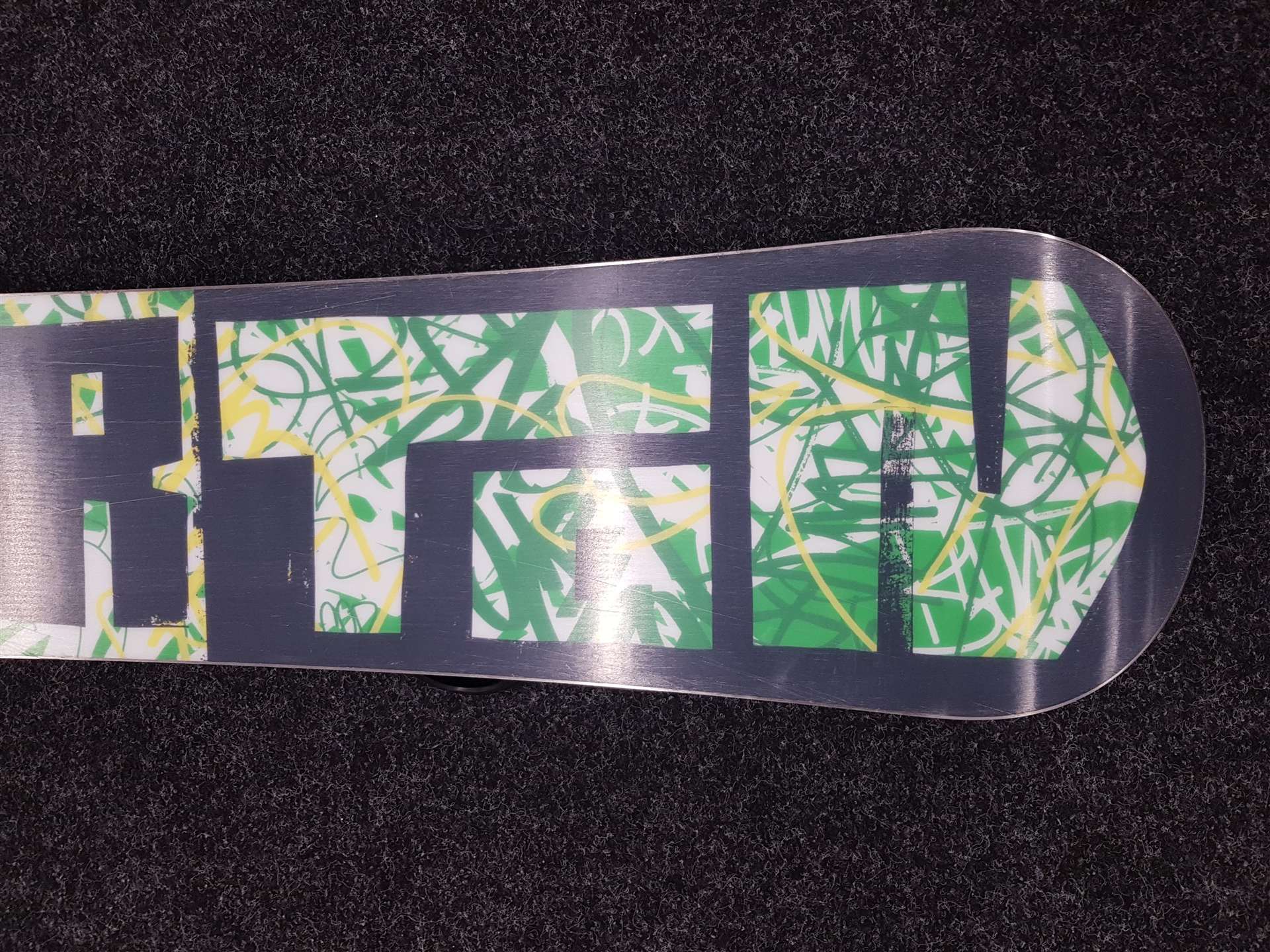 Tabla de snowboard BURTON Blunt usada + fijaciones Salomon talla M