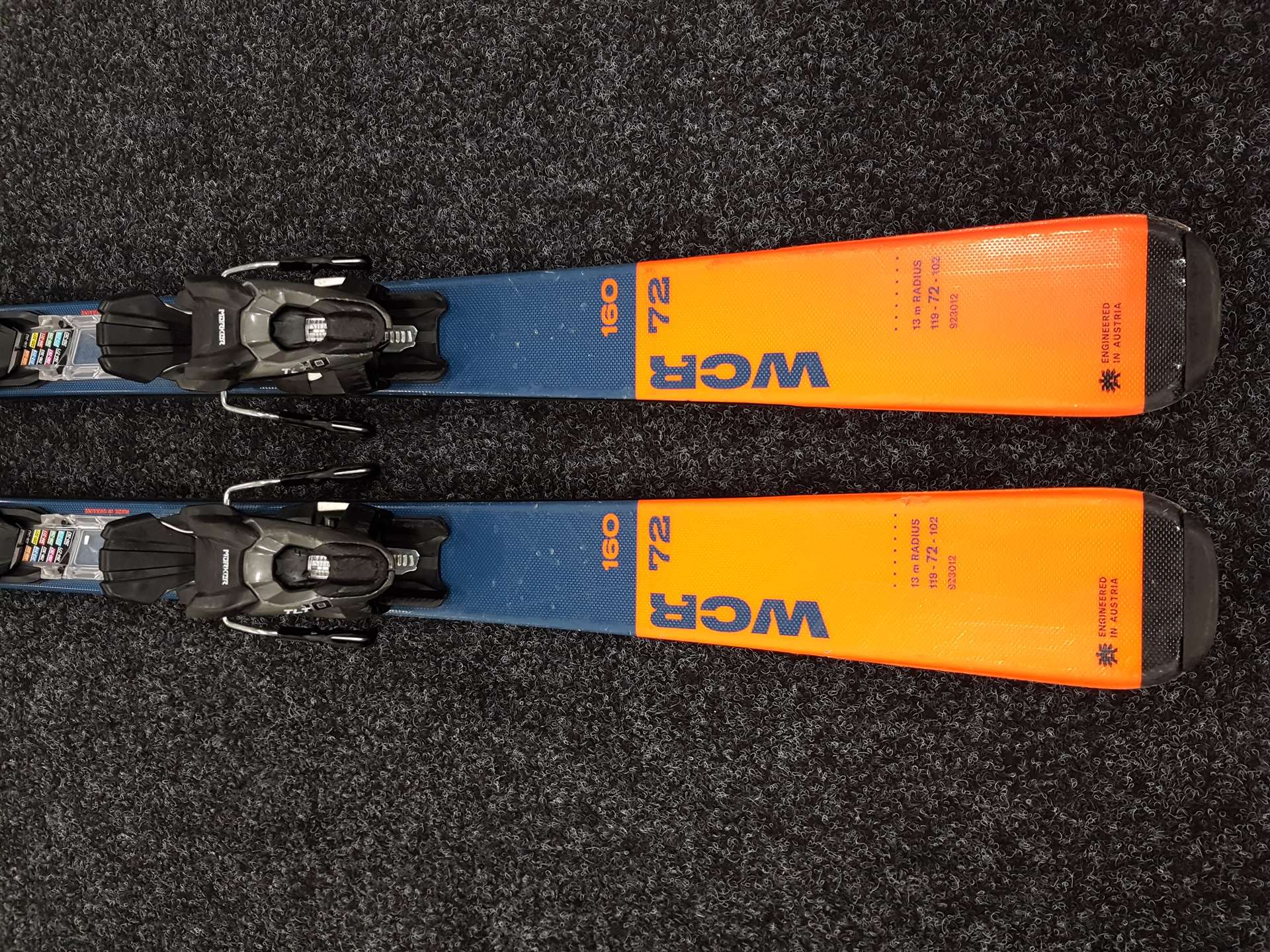 Skis d'occasion BLIZZARD WCR 72 + fixations Marker 10 TLT