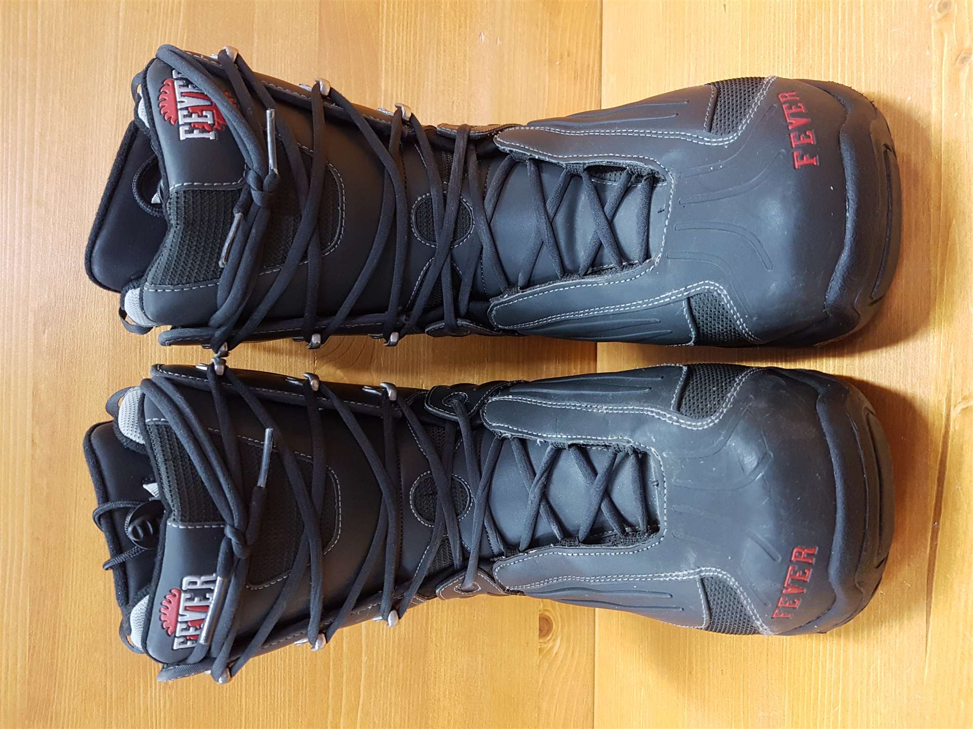 Použité snowboardové topánky FEVER Bandit