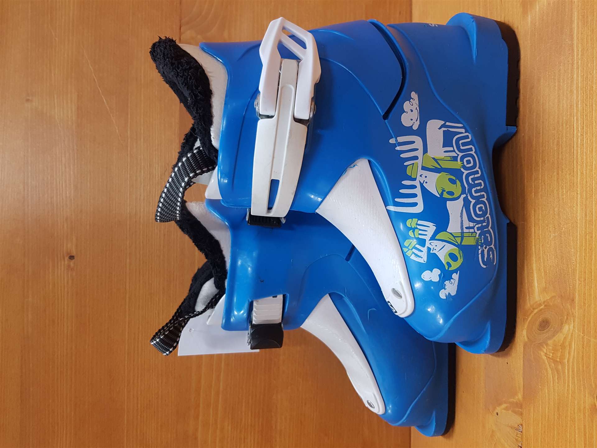 Gebrauchte SALOMON T1 Skischuhe