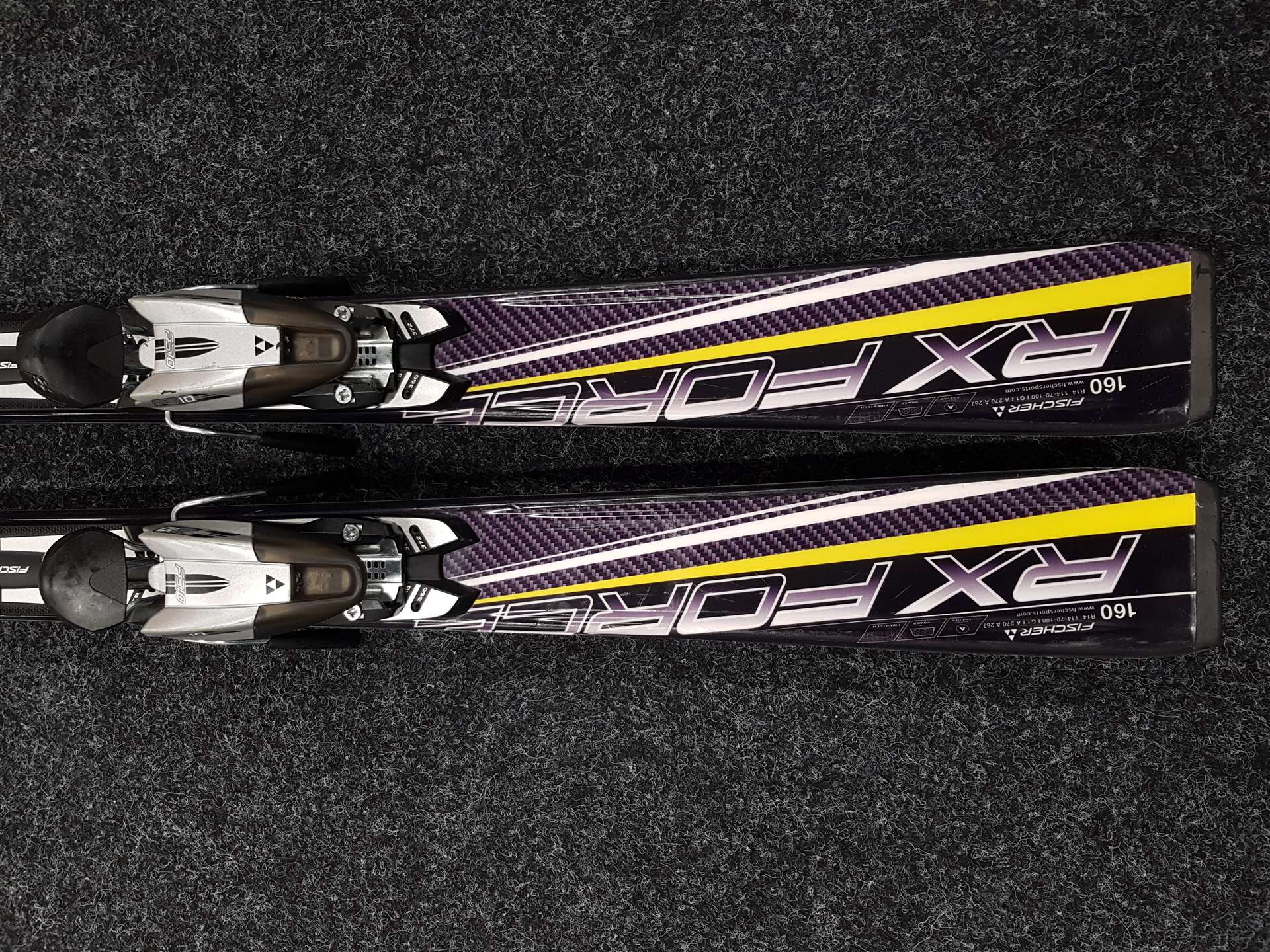 Sci FISCHER RX Force usati + attacchi Fisher FS10