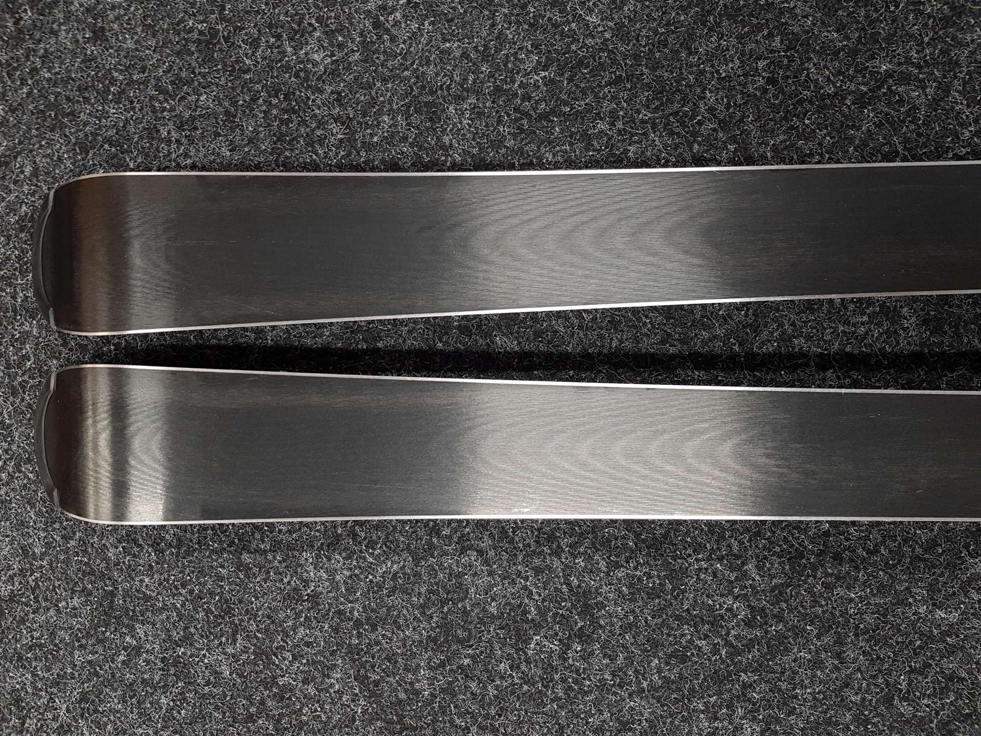 Sci FISCHER RX Force usati + attacchi Fisher FS10