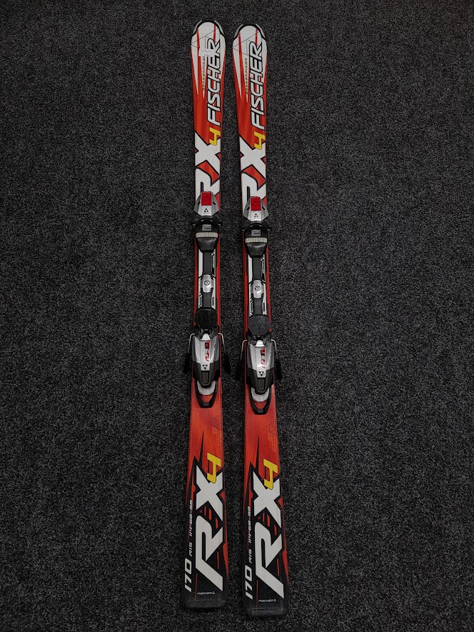 Bazárové lyže  FISCHER RX4