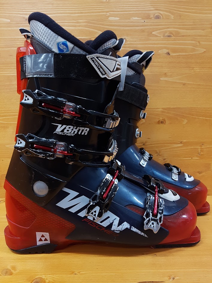Używane buty narciarskie Fischer V8 XTR