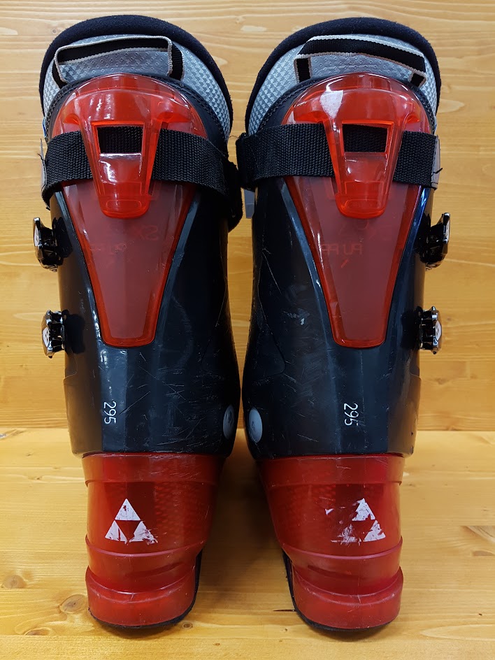 Używane buty narciarskie Fischer V8 XTR