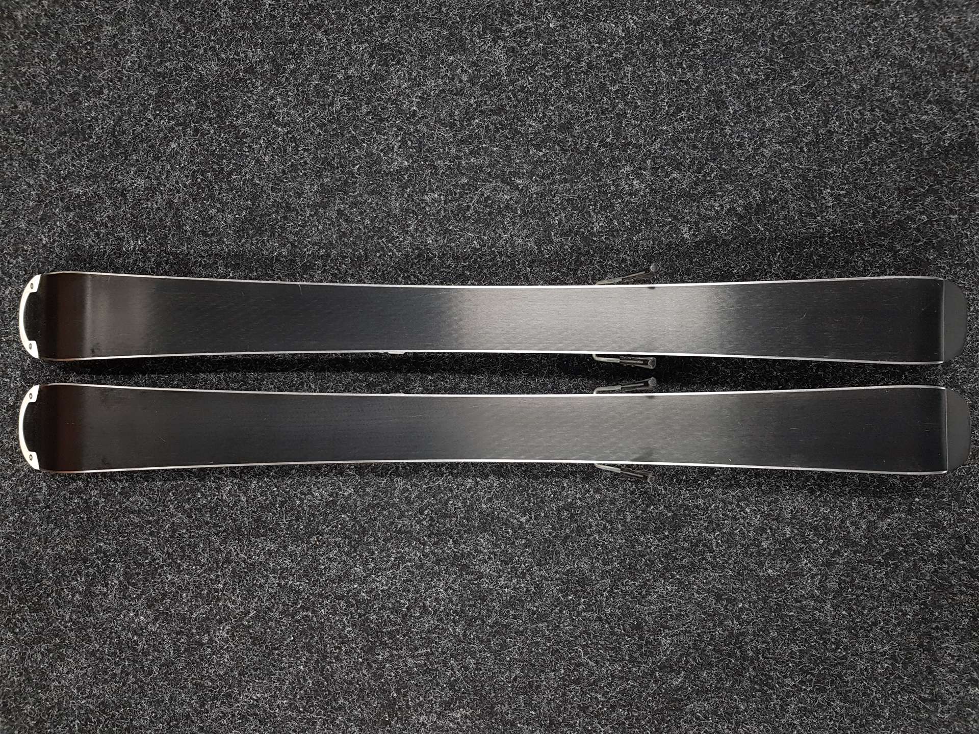 Použité detské lyže VOLKL JR FLAIR + viazanie Marker 4,5